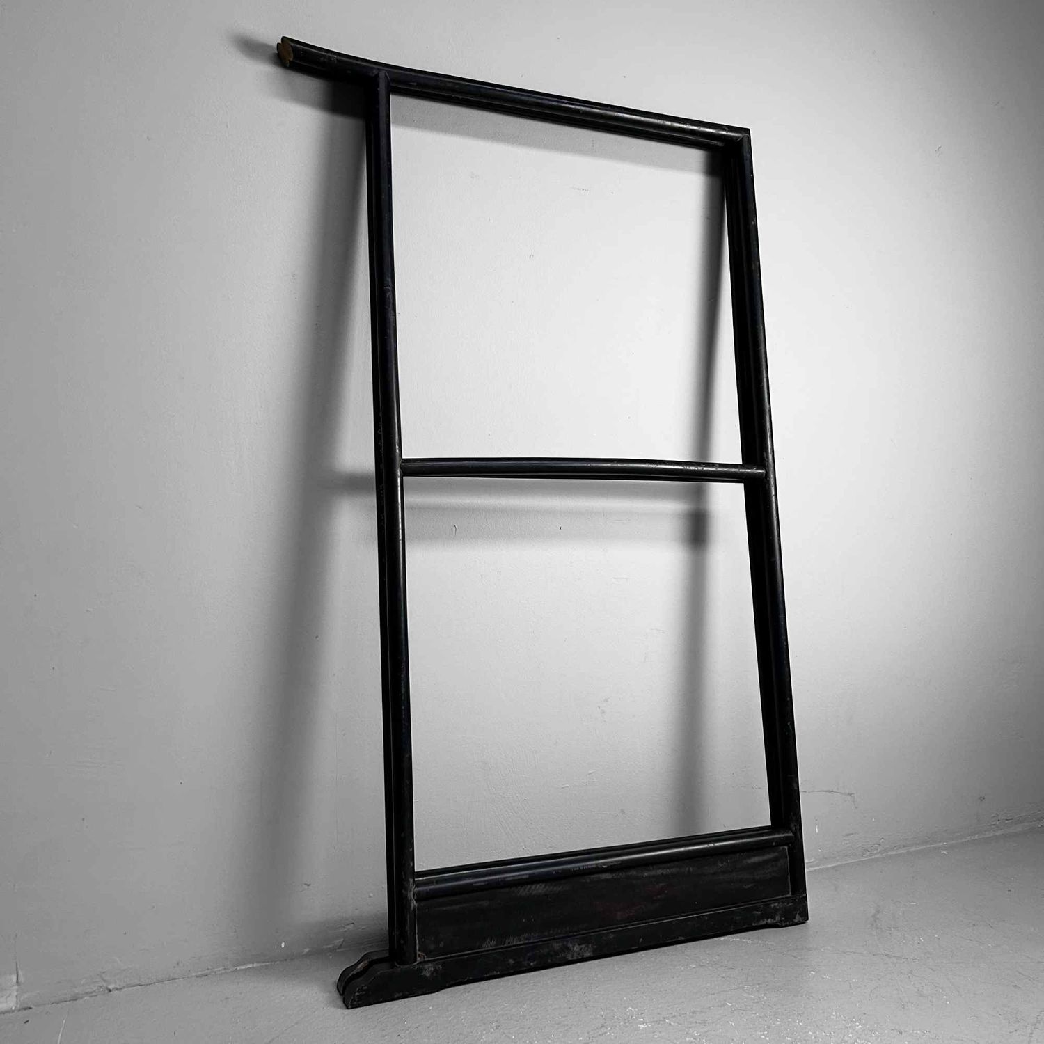 Antique Japanese Wooden Kimono Stand (Ikō), Taishō Period.