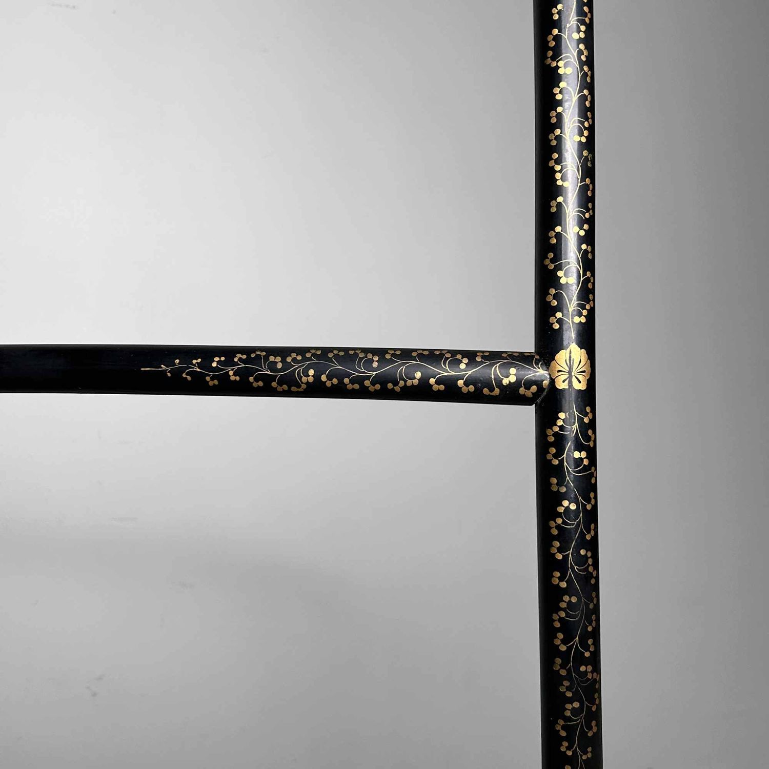 Antique Japanese Wooden Kimono Stand (Ikō), Taishō Period.