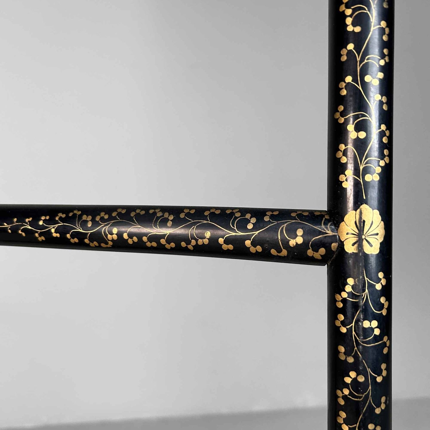 Antique Japanese Wooden Kimono Stand (Ikō), Taishō Period.