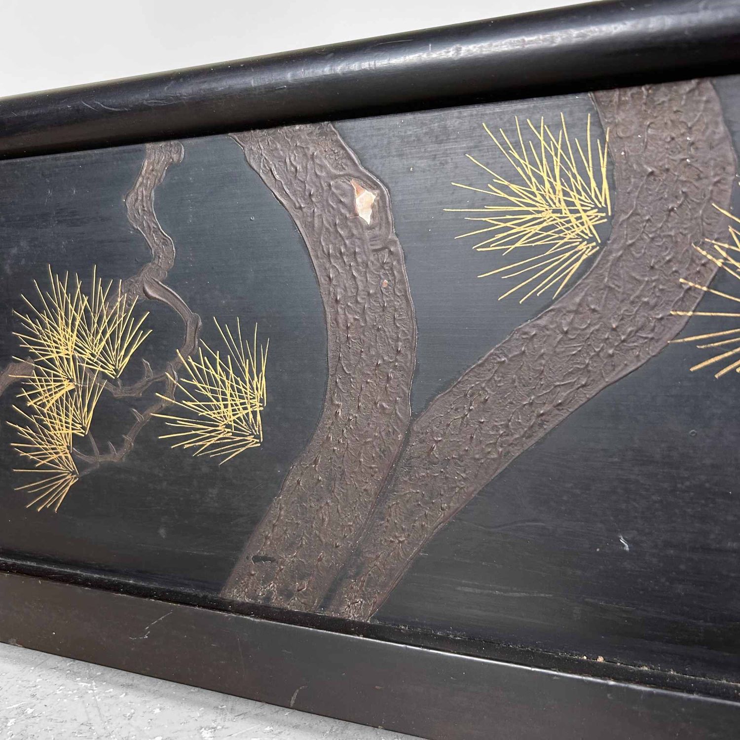 Antique Japanese Wooden Kimono Stand (Ikō), 'Pine Tree', Meiji Period.