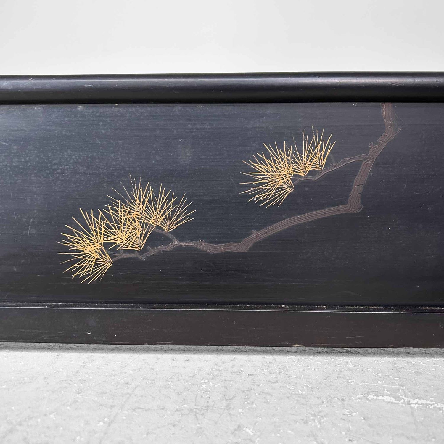 Antique Japanese Wooden Kimono Stand (Ikō), 'Pine Tree', Meiji Period.