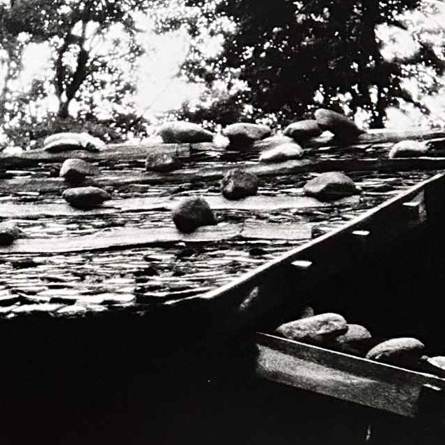 Muurdedcoratie, 'Hida Village', Jaren '80 - Zwart-Wit Foto, Japan.