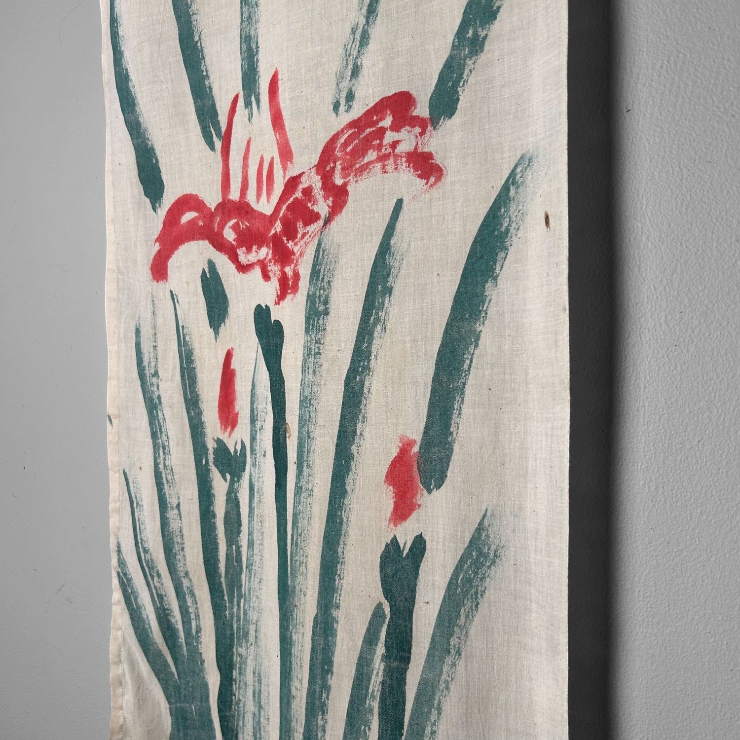 Handgeschilderde Japanse Muurdecoratie 'Iris', Shōwa Periode.