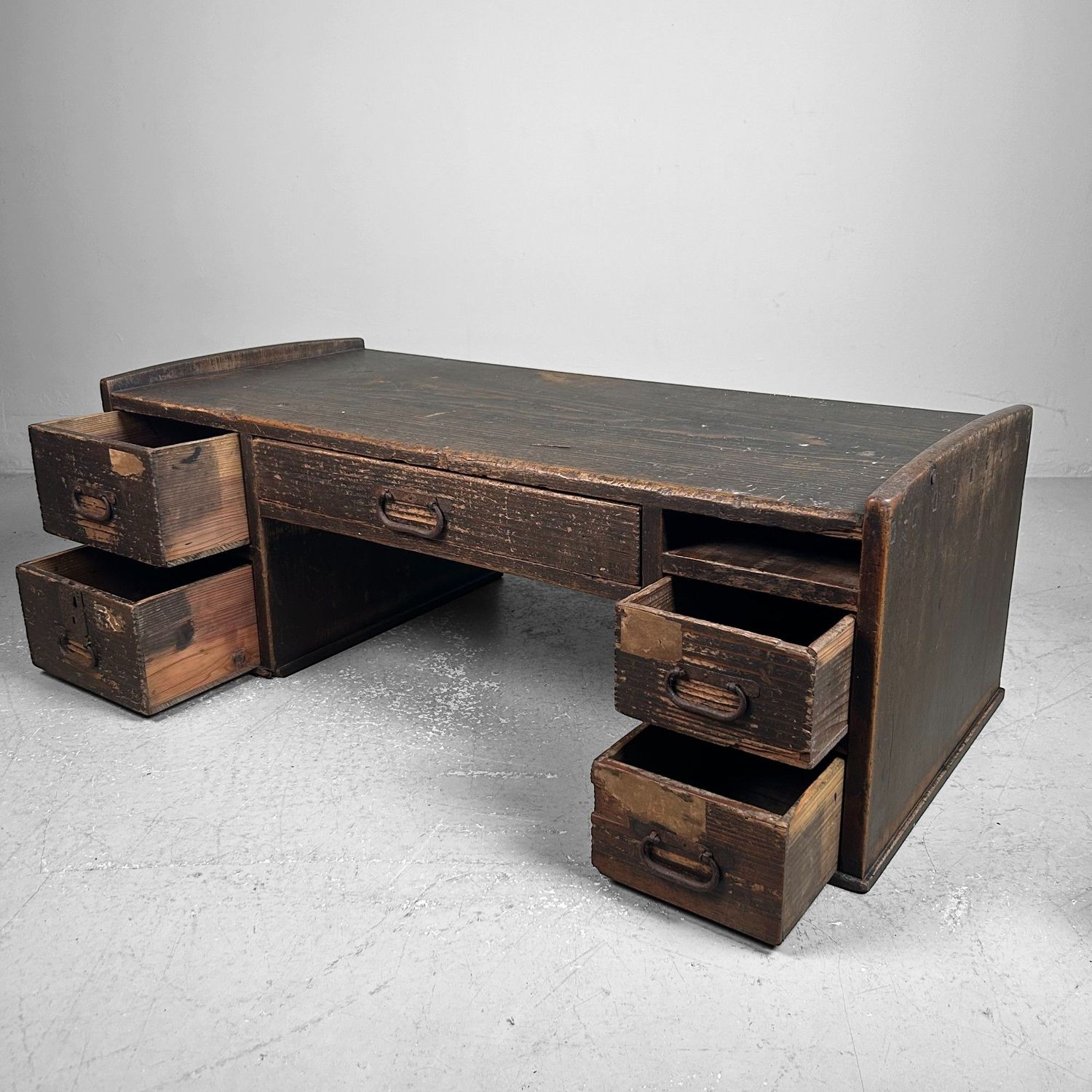 Minimalist Japanese Writing Desk, Shosai-Ki, Meiji Period.