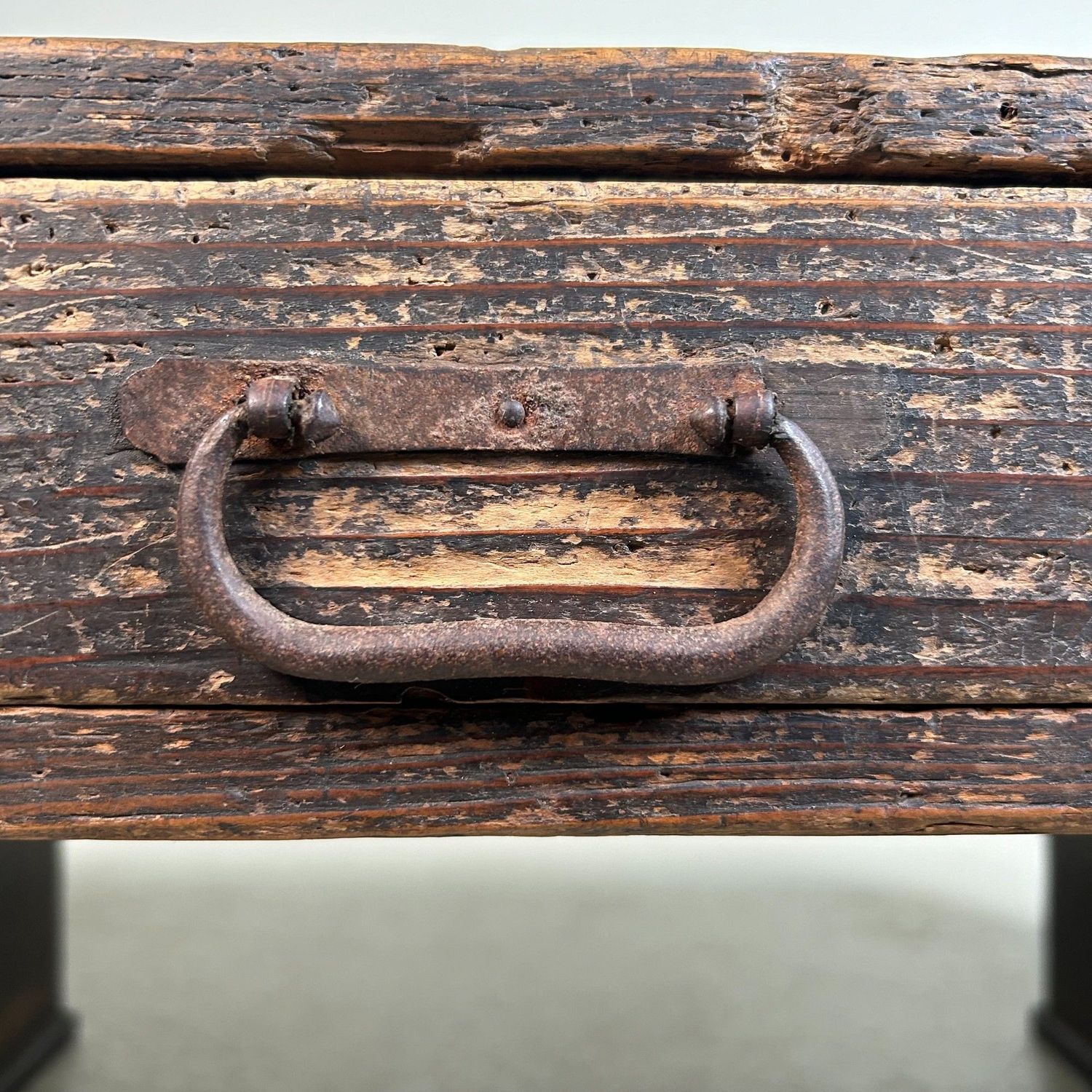 Minimalist Japanese Writing Desk, Shosai-Ki, Meiji Period.