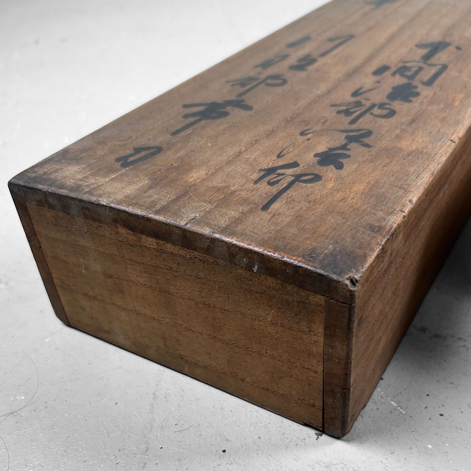 Antique Wooden Calligraphy Storage Box, Kakejiku-Bako, Bunsei Period.