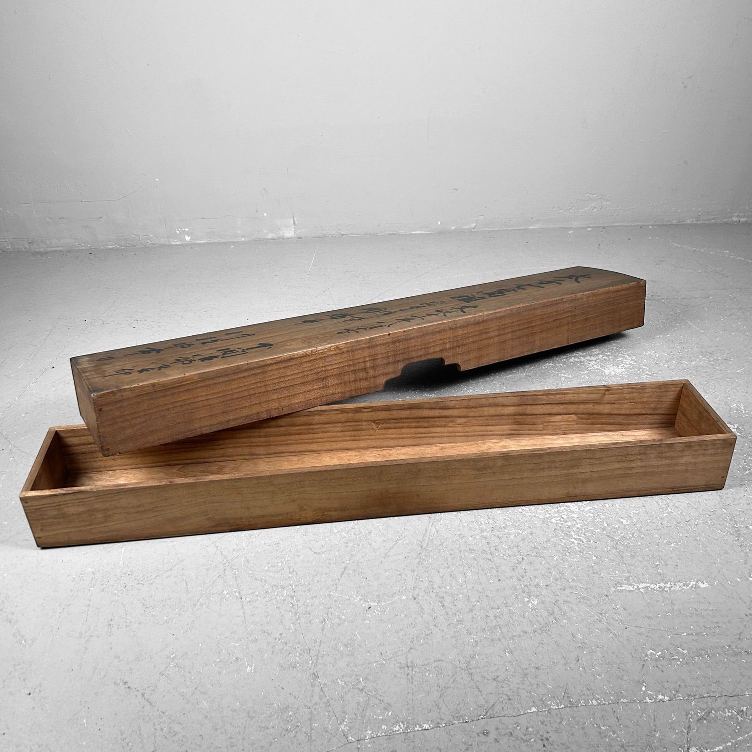 Antique Wooden Calligraphy Storage Box, Kakejiku-Bako, Bunsei Period.