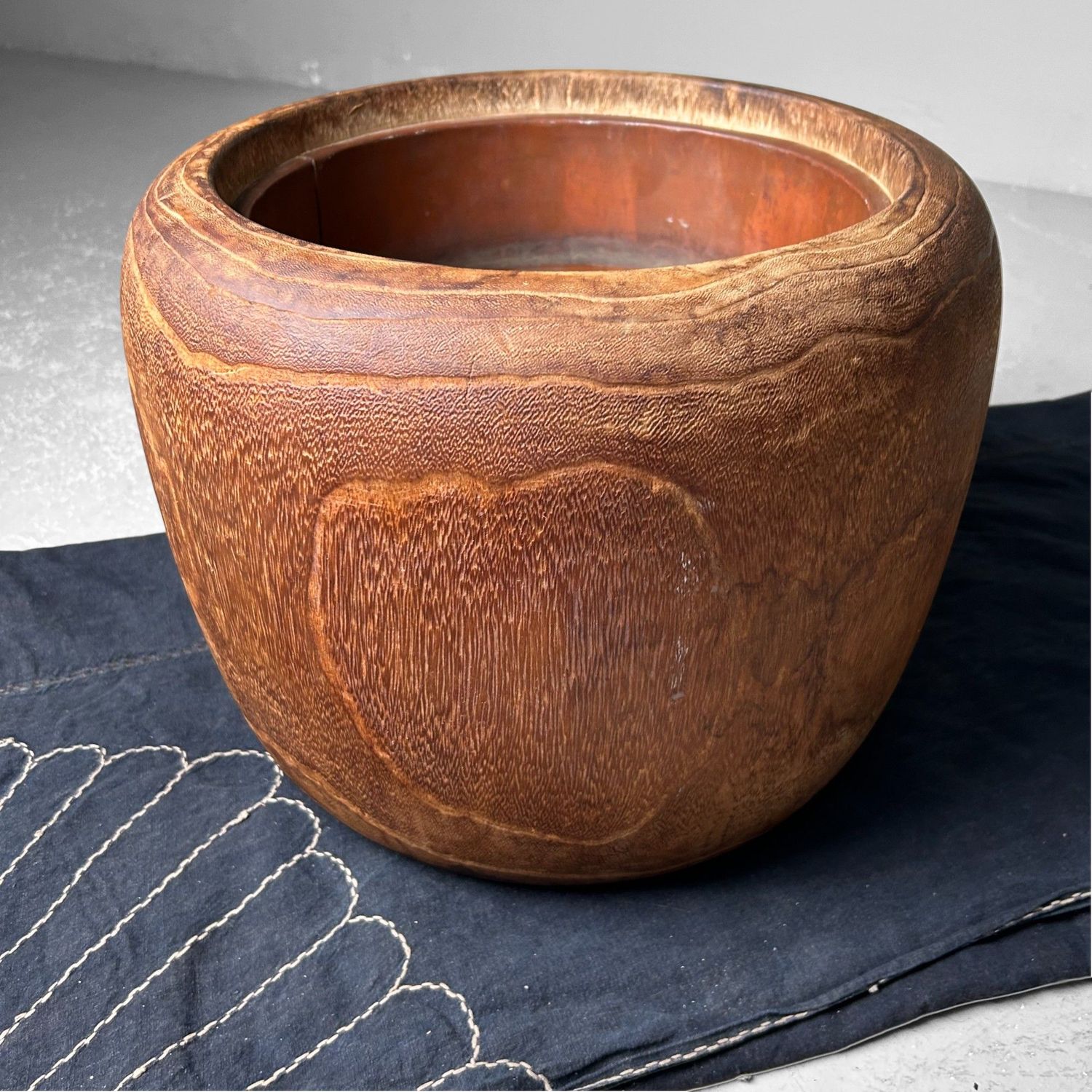 Traditional Hibachi, Japanese Fire Pot, Taishō Period, Japan.