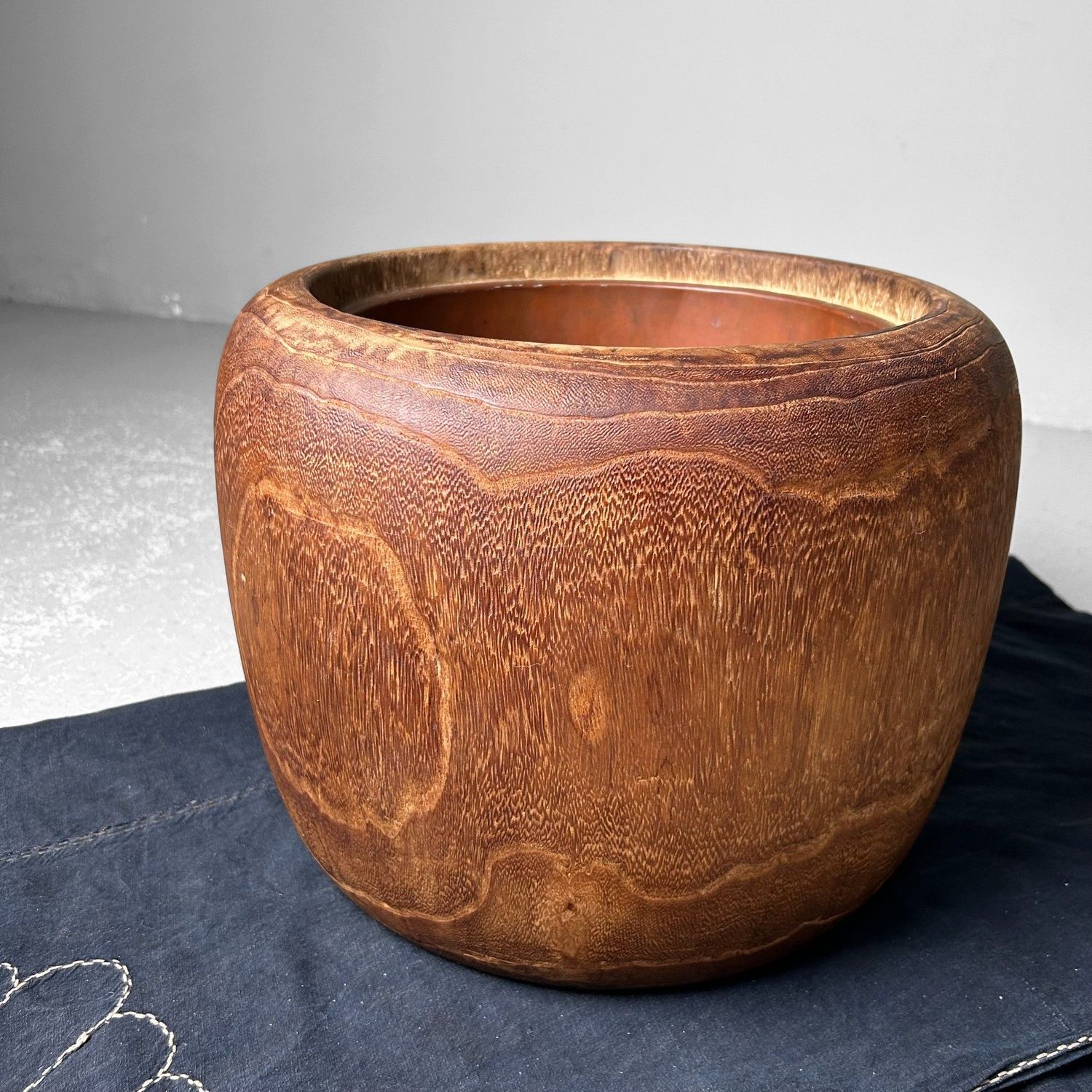 Traditional Hibachi, Japanese Fire Pot, Taishō Period, Japan.