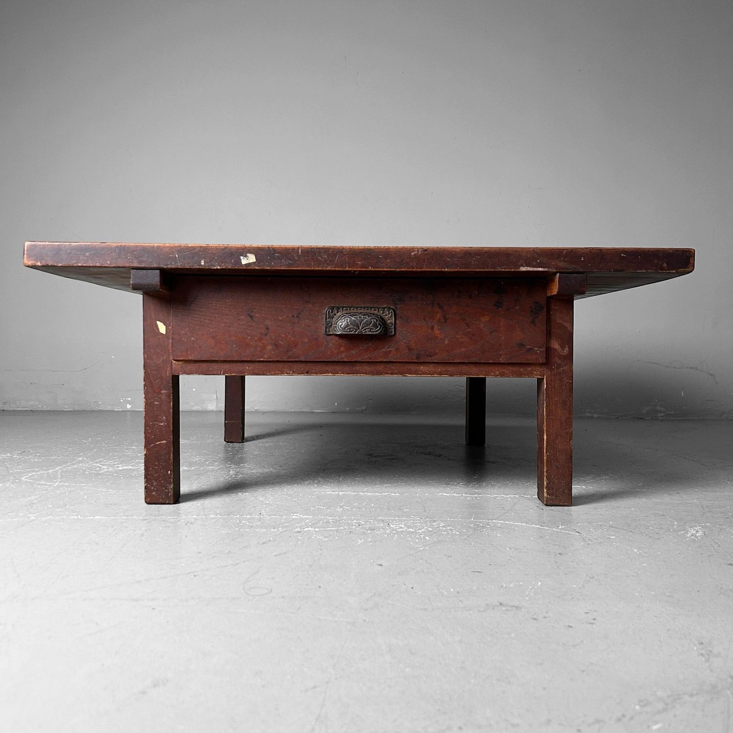 Minimalistische Lage Tafel, Taishō Periode, Japan.