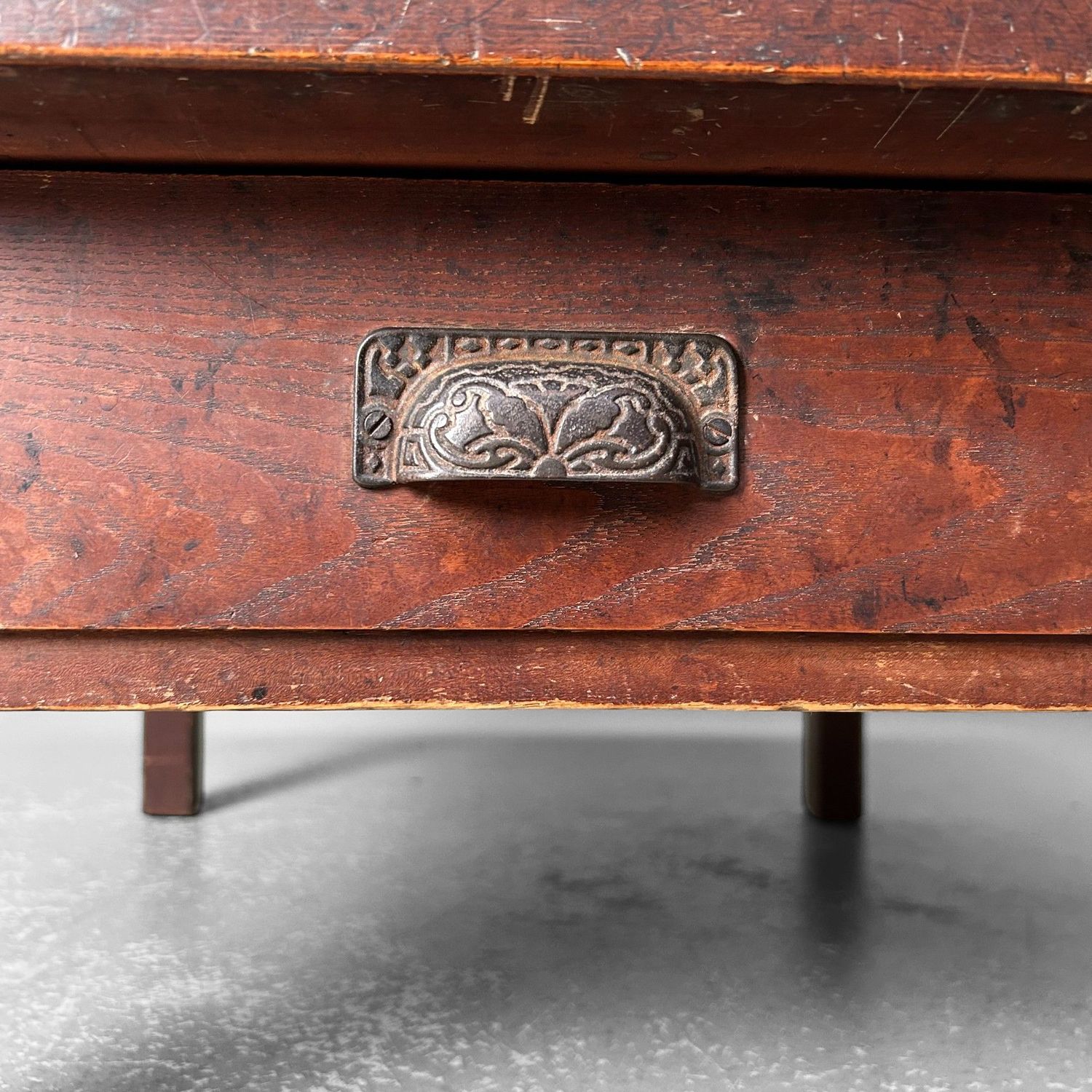 Minimalistische Lage Tafel, Taishō Periode, Japan.