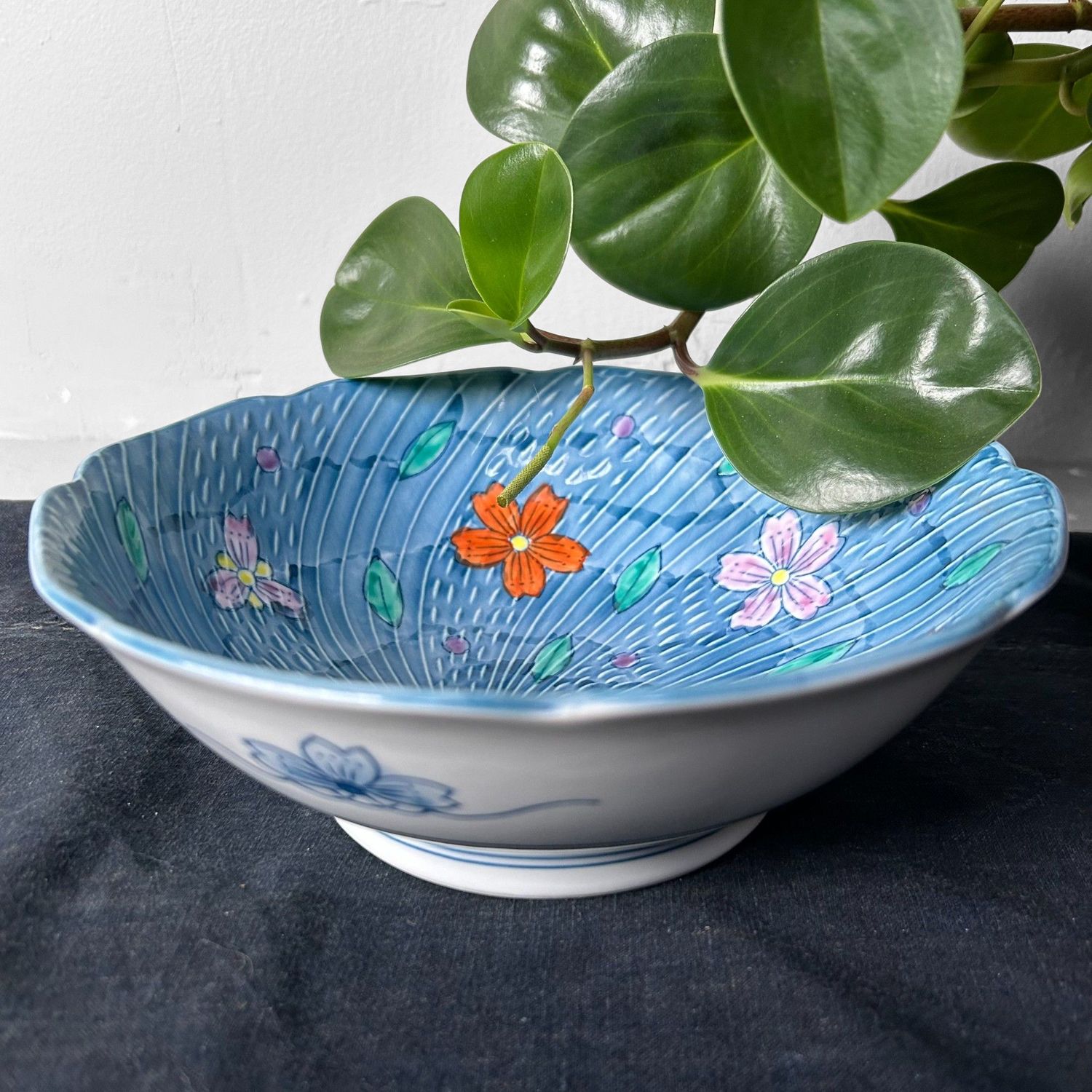 Japans Porseleinen Bord - Arita Ware Kazan, Shōwa Periode.