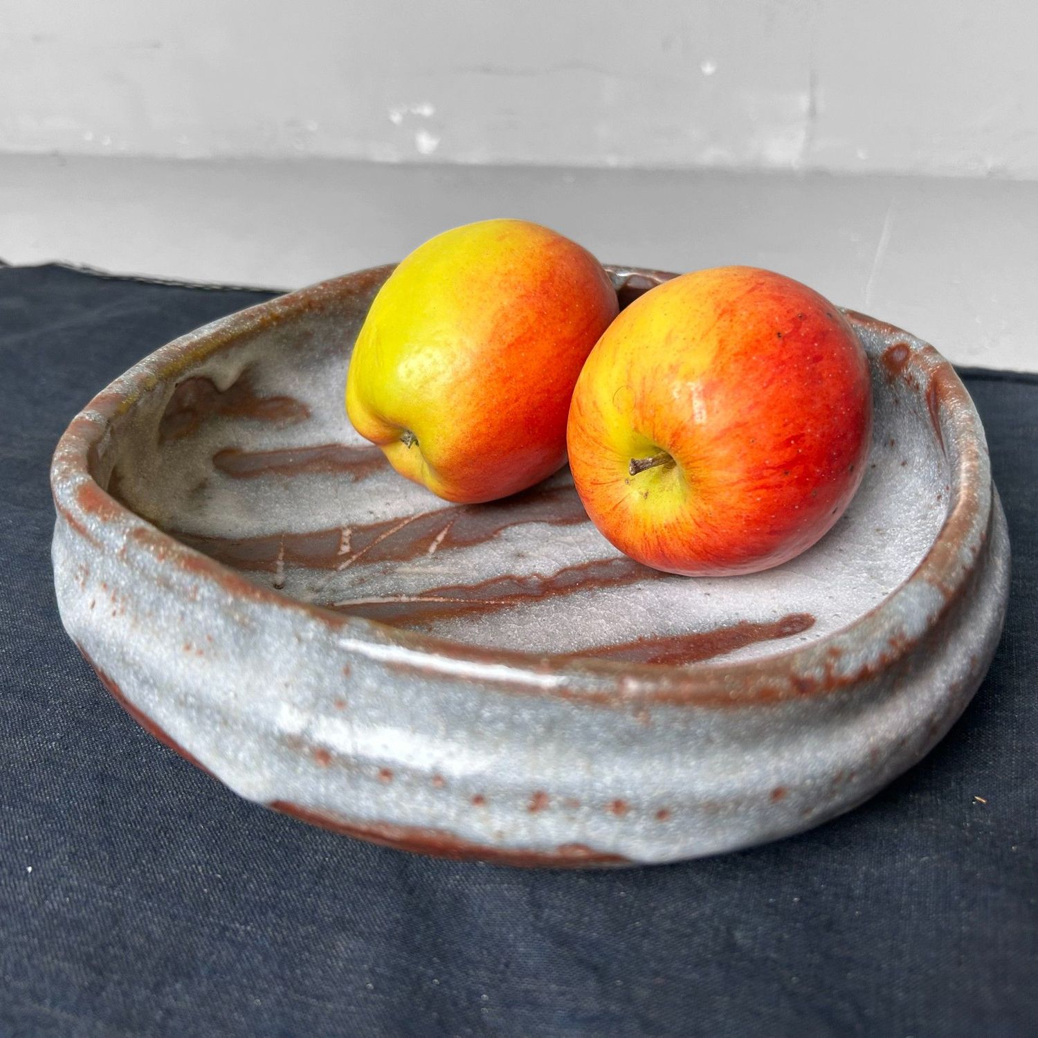 Kiyomizu Yaki, Aardewerken Schaal, Shōwa Periode, Japan.