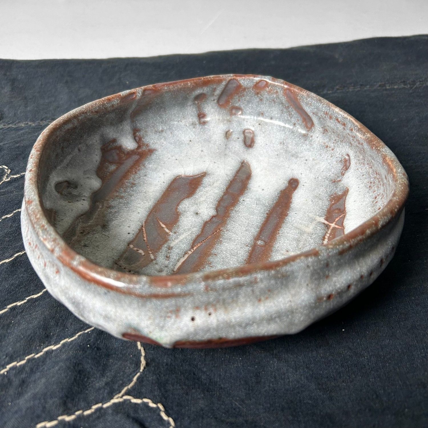 Kiyomizu Yaki, Earthenware Bowl, Shōwa Period, Japan.