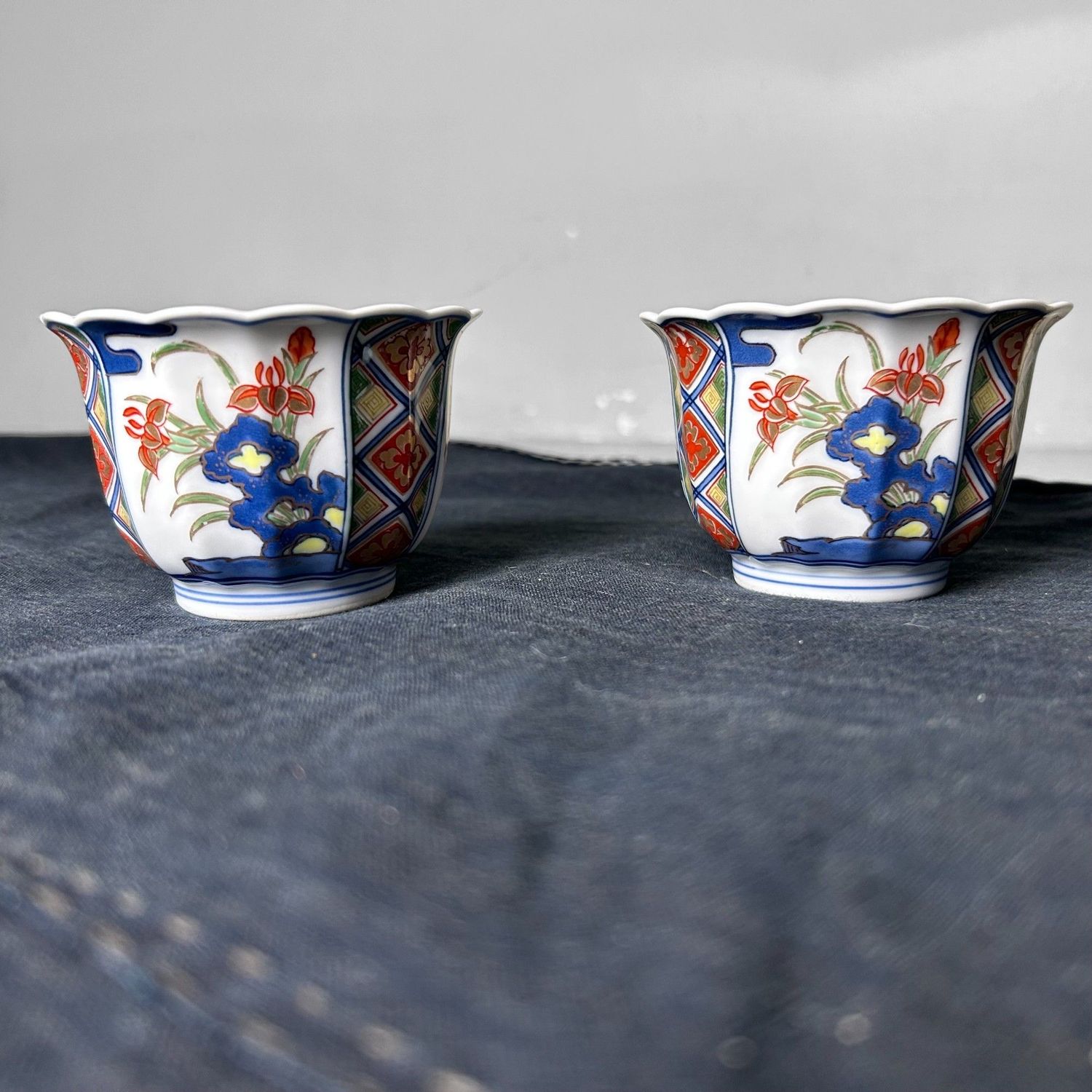 Set of Japanese Yunomi Kisen-gama Porcelain Teacups, Shōwa Period.