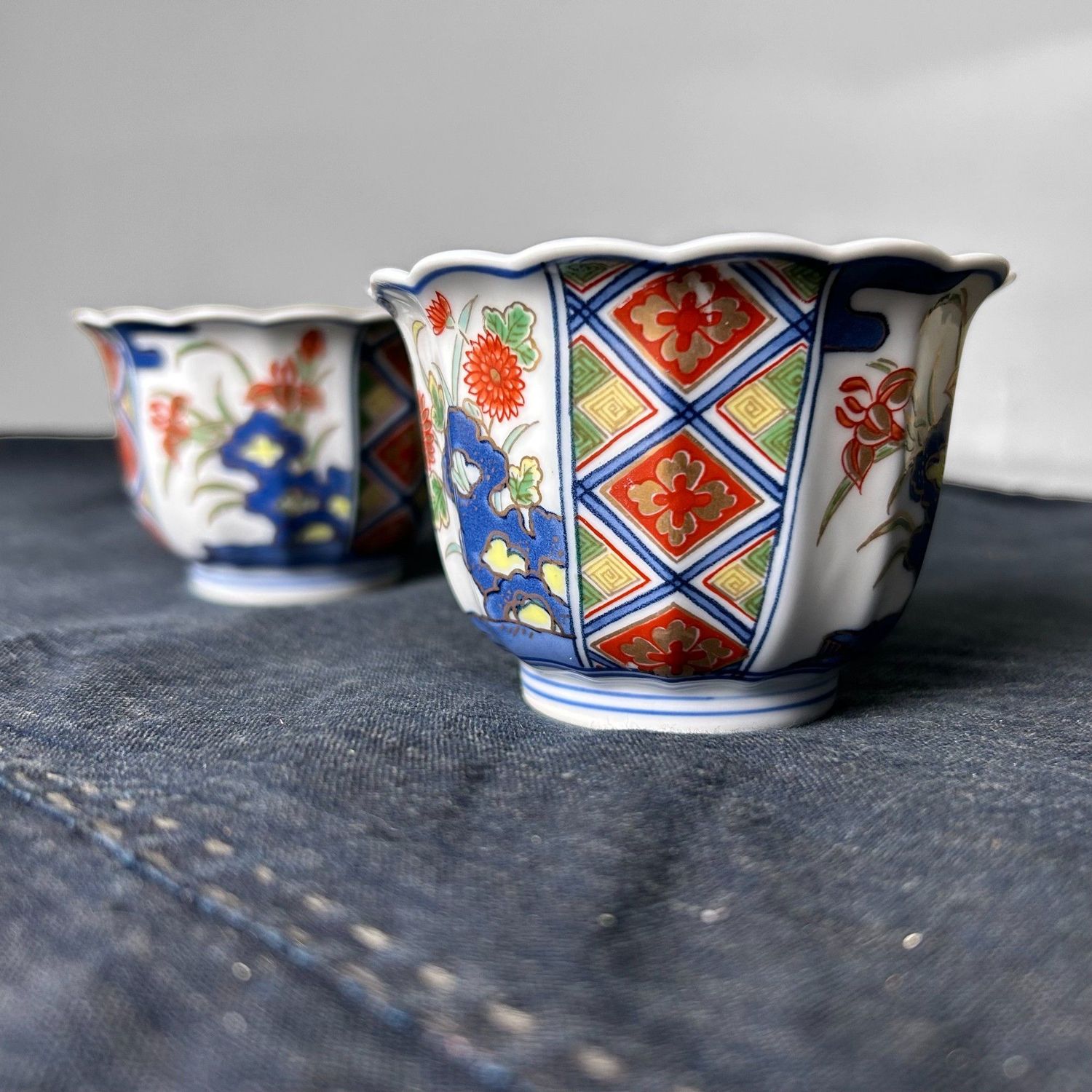 Set of Japanese Yunomi Kisen-gama Porcelain Teacups, Shōwa Period.