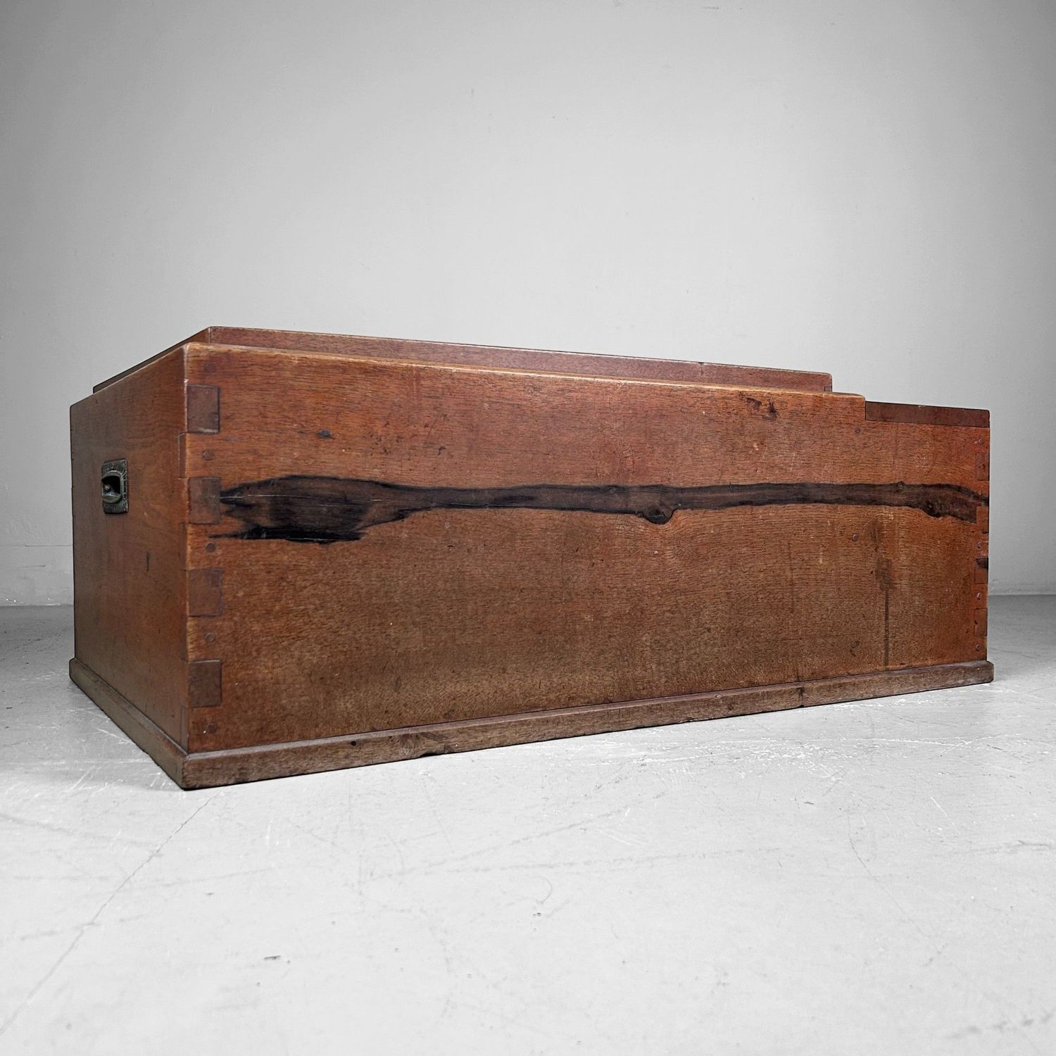 Traditional Japanese Furniture, Nagahibachi 長火鉢, Meiji Period.