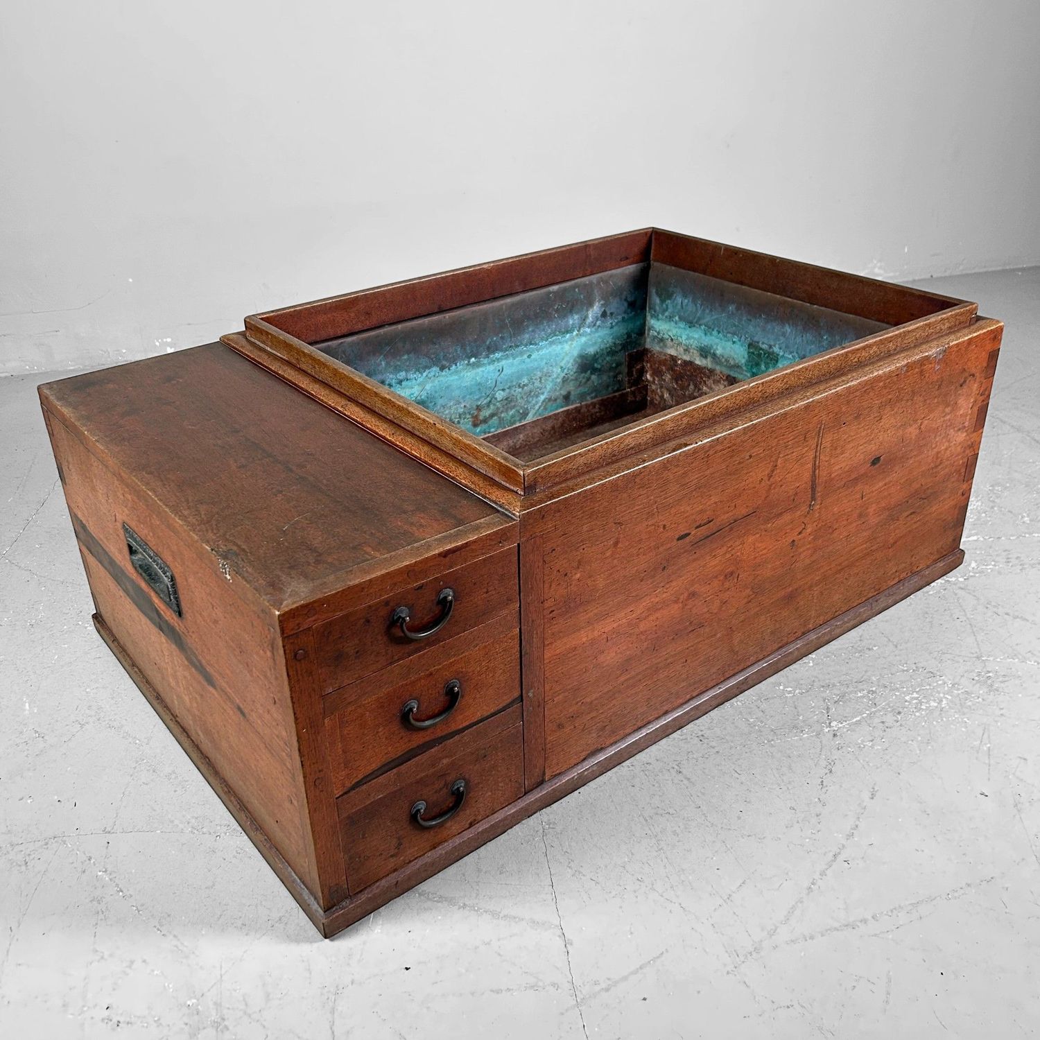 Traditional Japanese Furniture, Nagahibachi 長火鉢, Meiji Period.