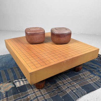 Complete Vintage GO Game Board Goban Kaya, Shōwa period, Japan.