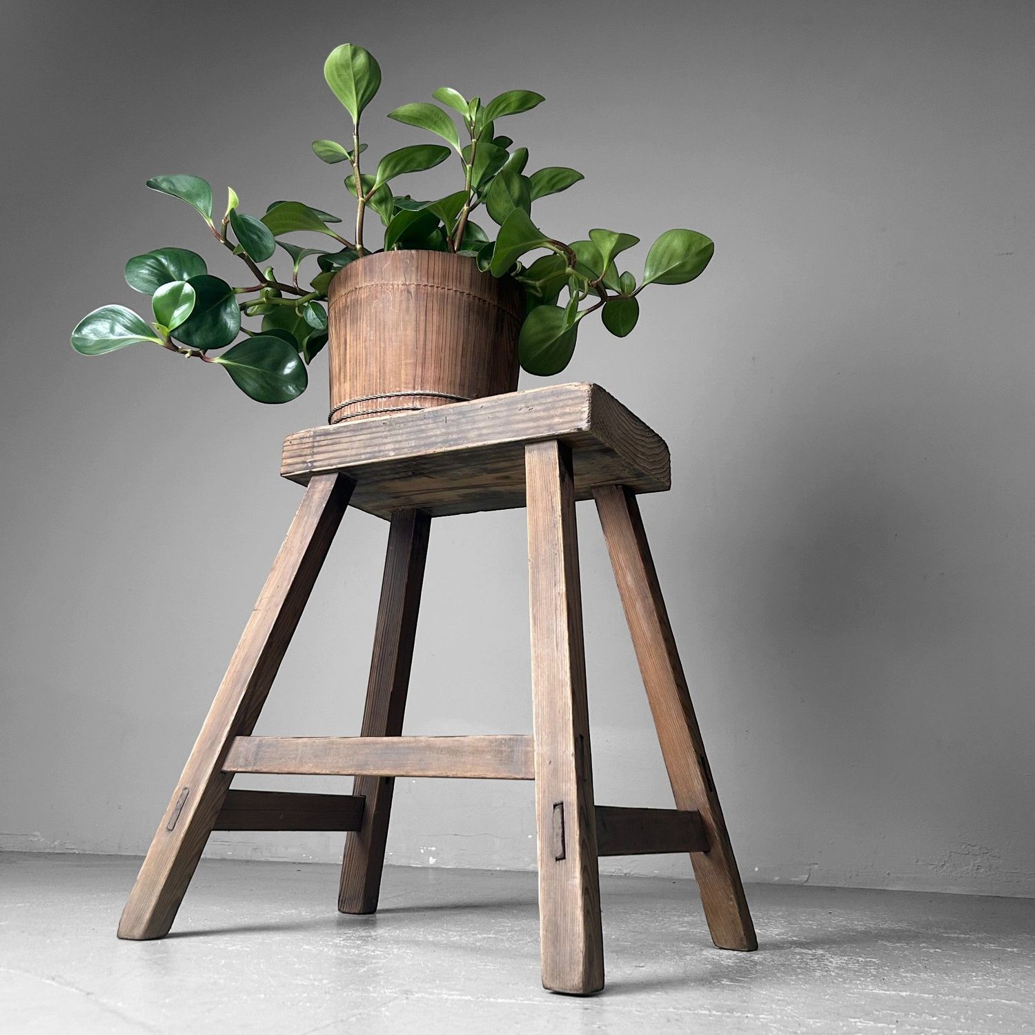 Wooden Stool, Fumidai 踏み台, Taishō period, Japan.