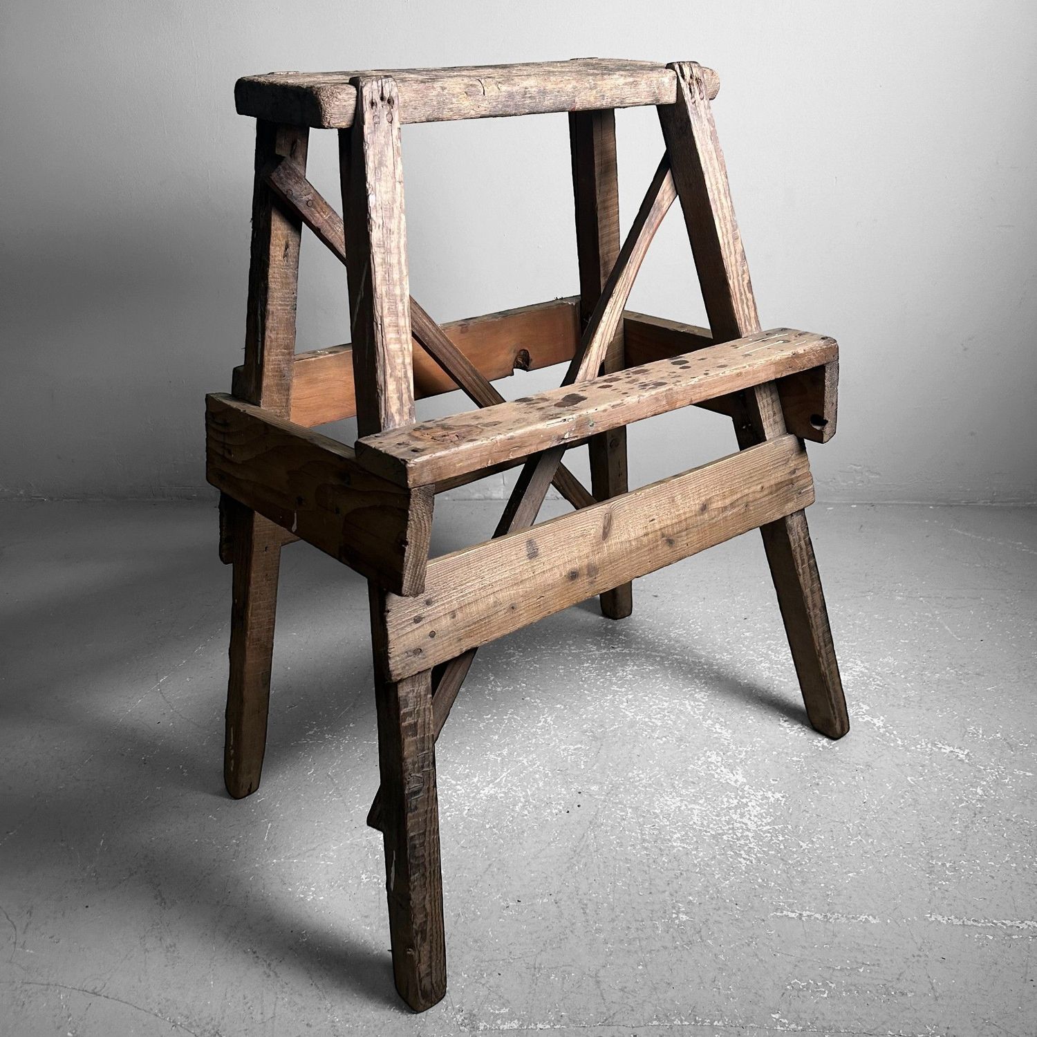 Minimalist Wooden Stool, Fumidai, Taishō Period, Japan.
