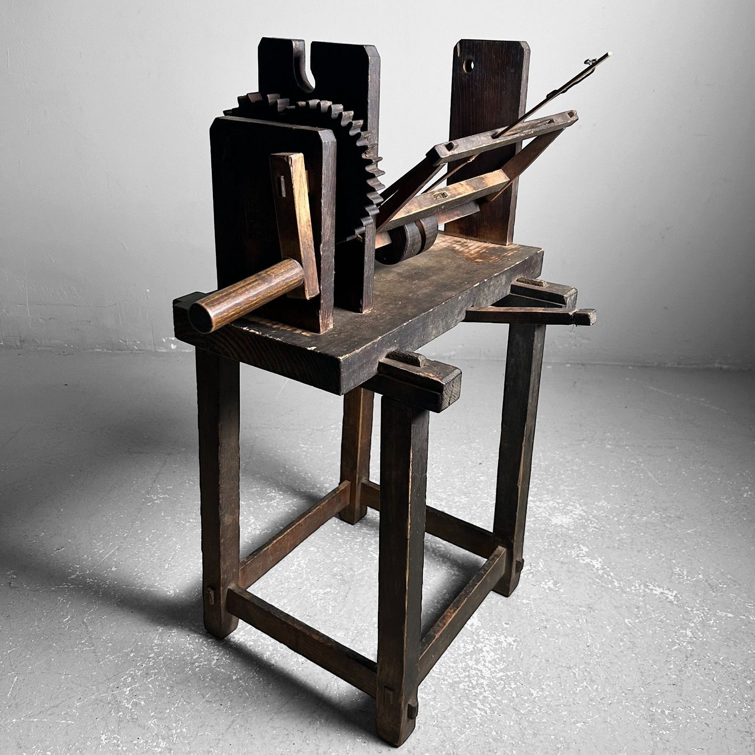 Traditionele Itomaki (糸巻き), Japans Spinnewiel, Meiji-periode.