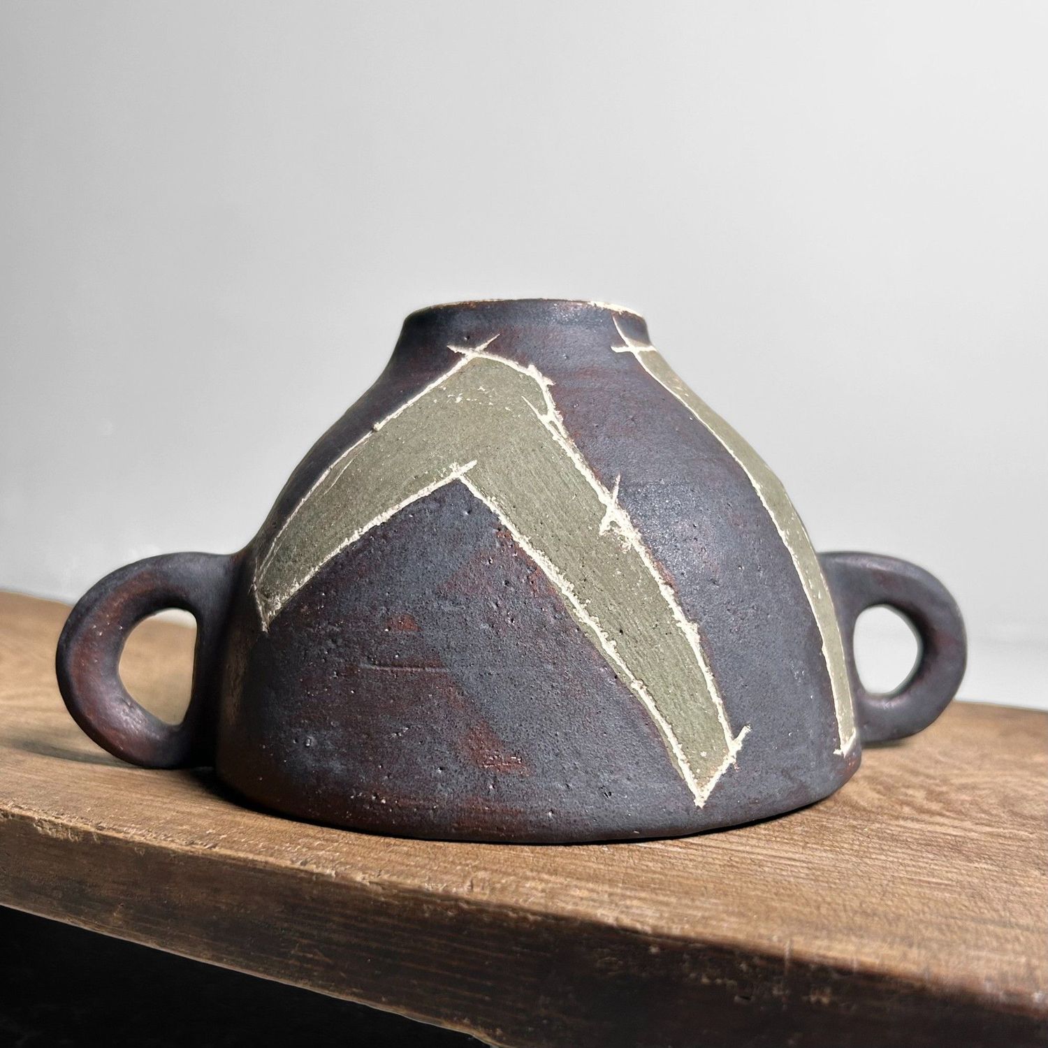 Japanese Ceramic Bowl, Chawan, Shōwa Period. Japanese Ceramic Bowl, Chawan, Shōwa Period.
