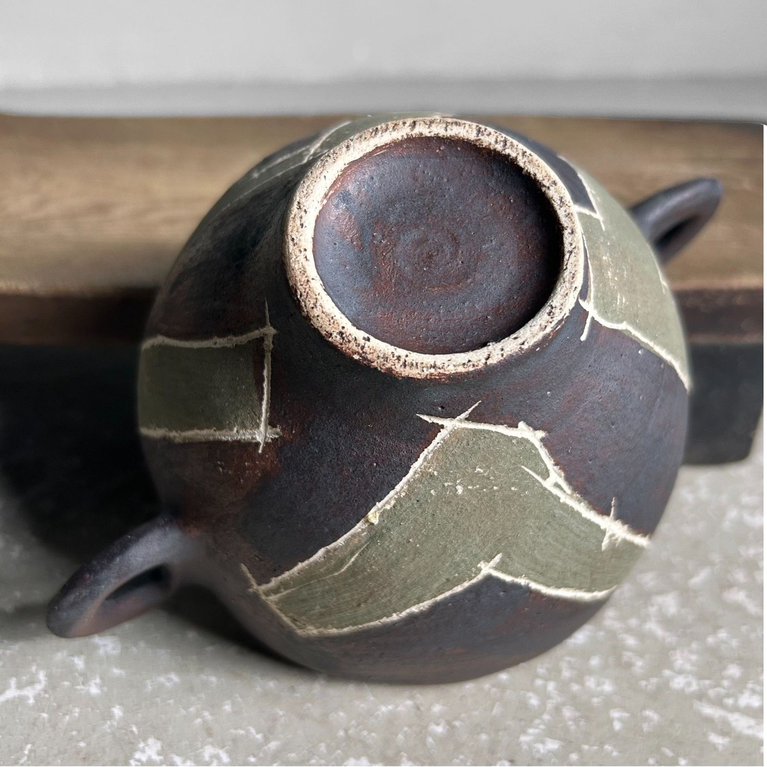 Japanese Ceramic Bowl, Chawan, Shōwa Period. Japanese Ceramic Bowl, Chawan, Shōwa Period.