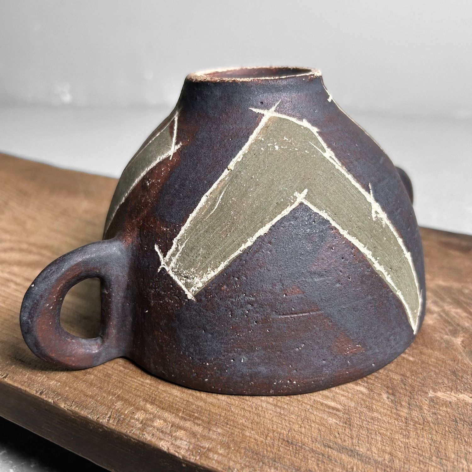 Japanese Ceramic Bowl, Chawan, Shōwa Period. Japanese Ceramic Bowl, Chawan, Shōwa Period.
