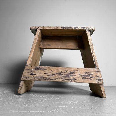 Vintage Wooden Stool, Fumidai 踏み台, Shōwa Period, Japan.
