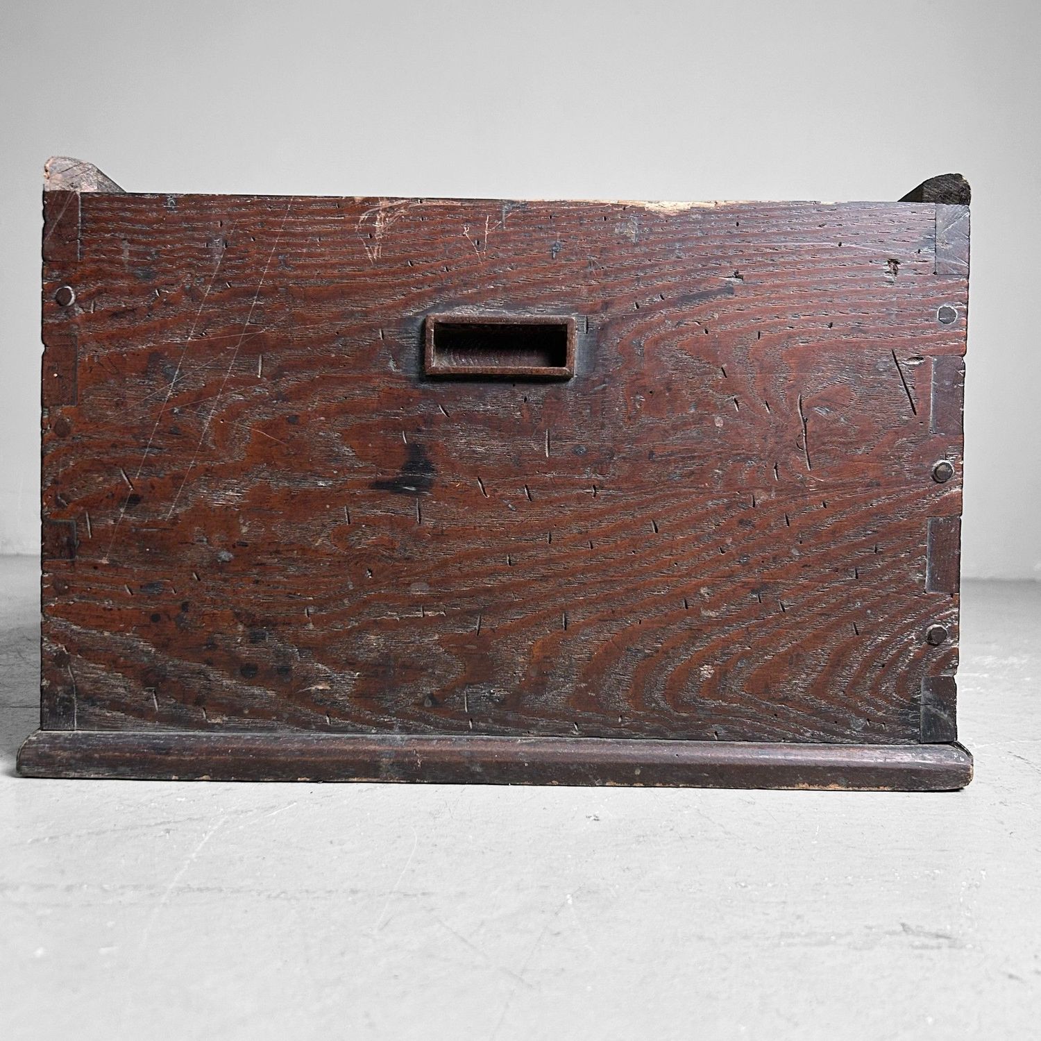 Traditional Japanese Furniture, Nagahibachi 長火鉢, Taishō Period.