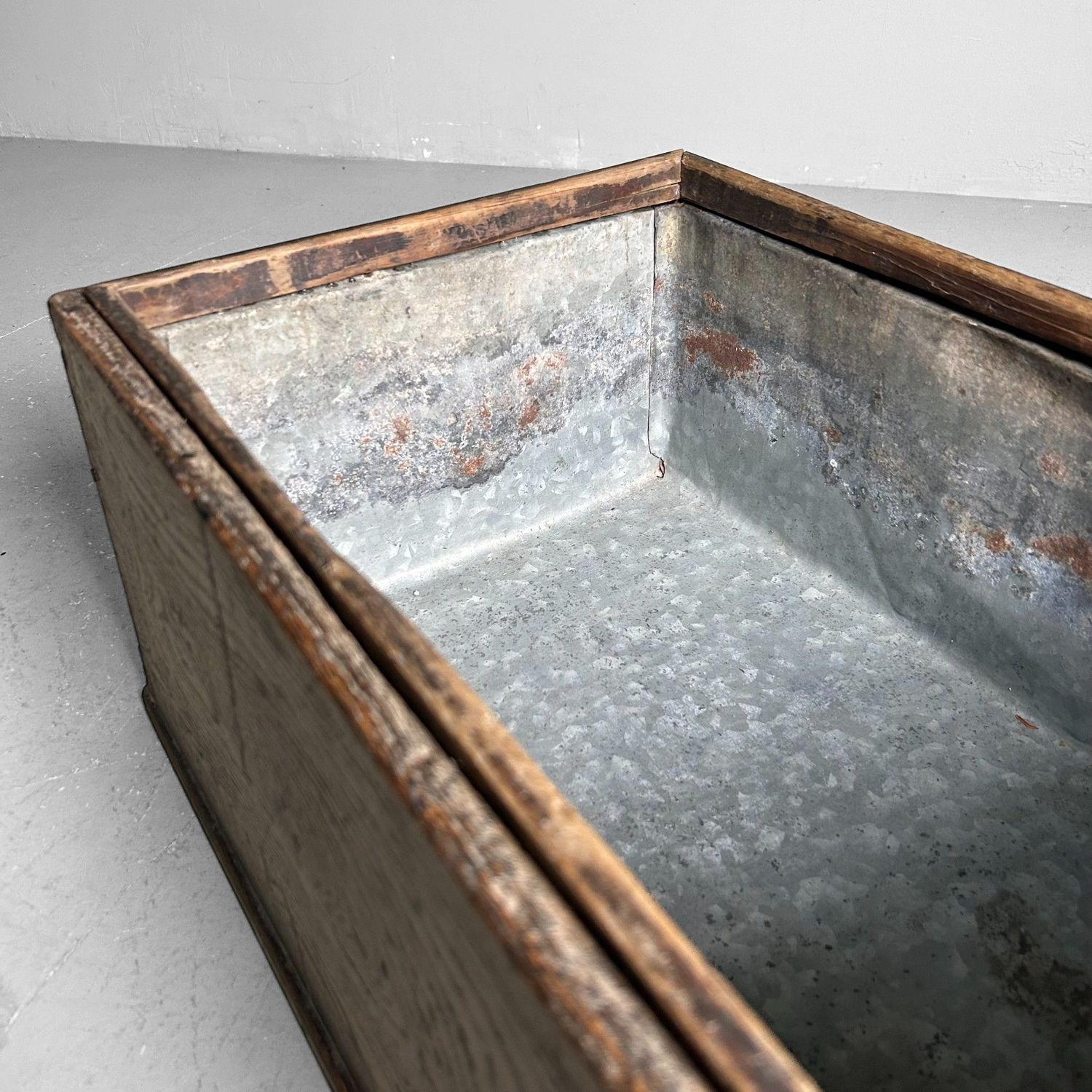 Traditional Japanese Furniture, Nagahibachi 長火鉢, Taishō Period.