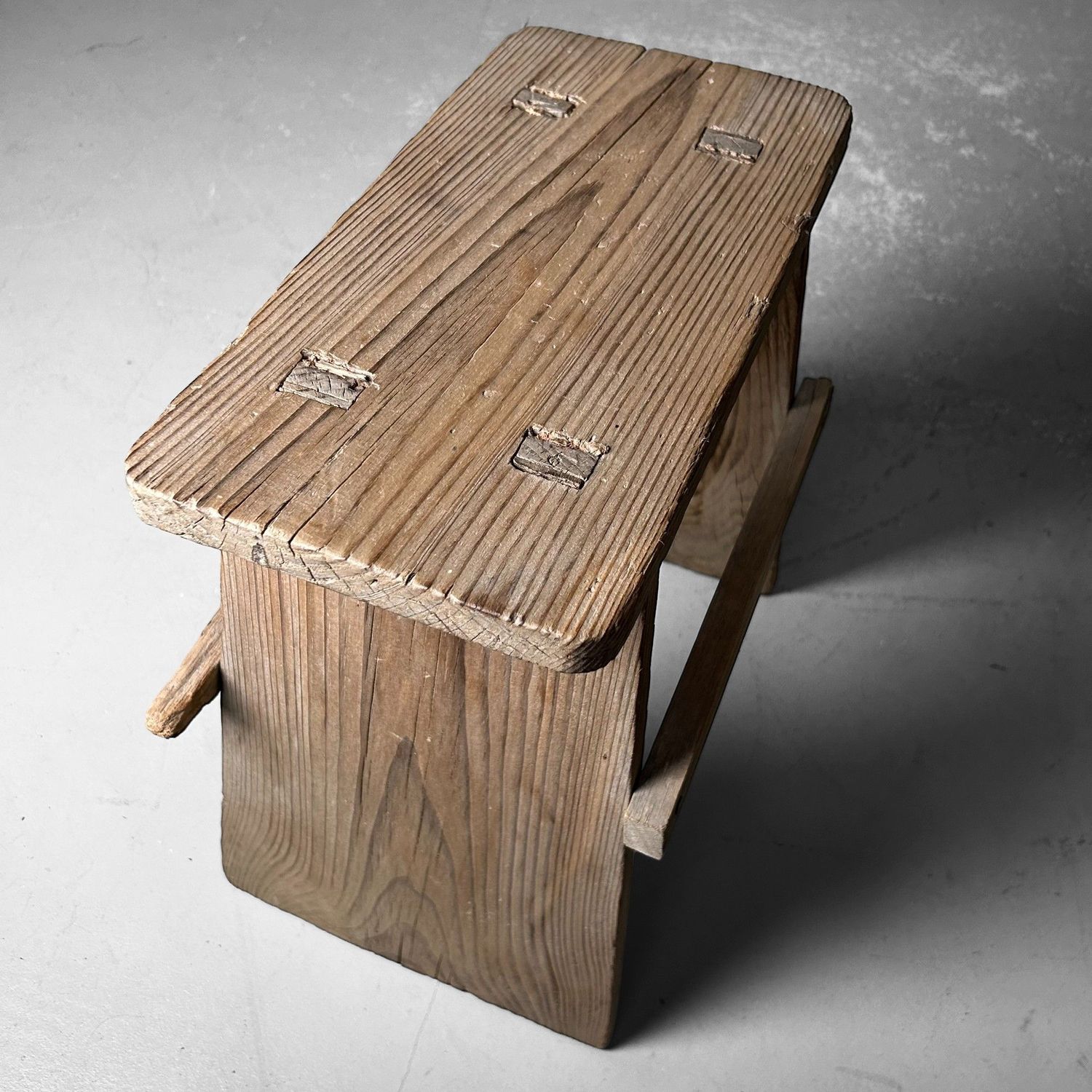 Vintage Houten Kruk, Fumidai, Shōwa-periode, Japan.
