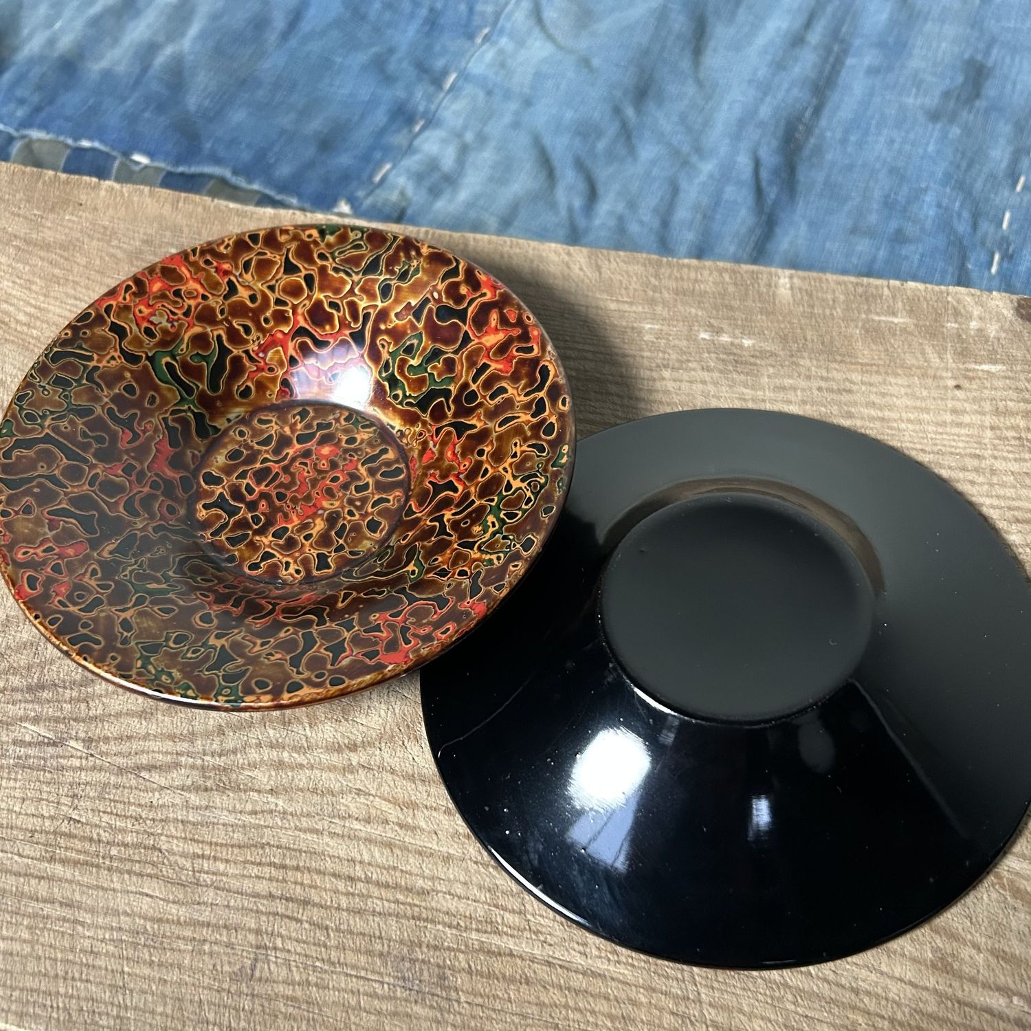 Set Houten Bordjes, Tsugaru Lakwerk, Shōwa Periode, Japan.