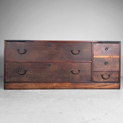Low Traditional Tansu Chest of Drawers, Taishō Period, Japan.