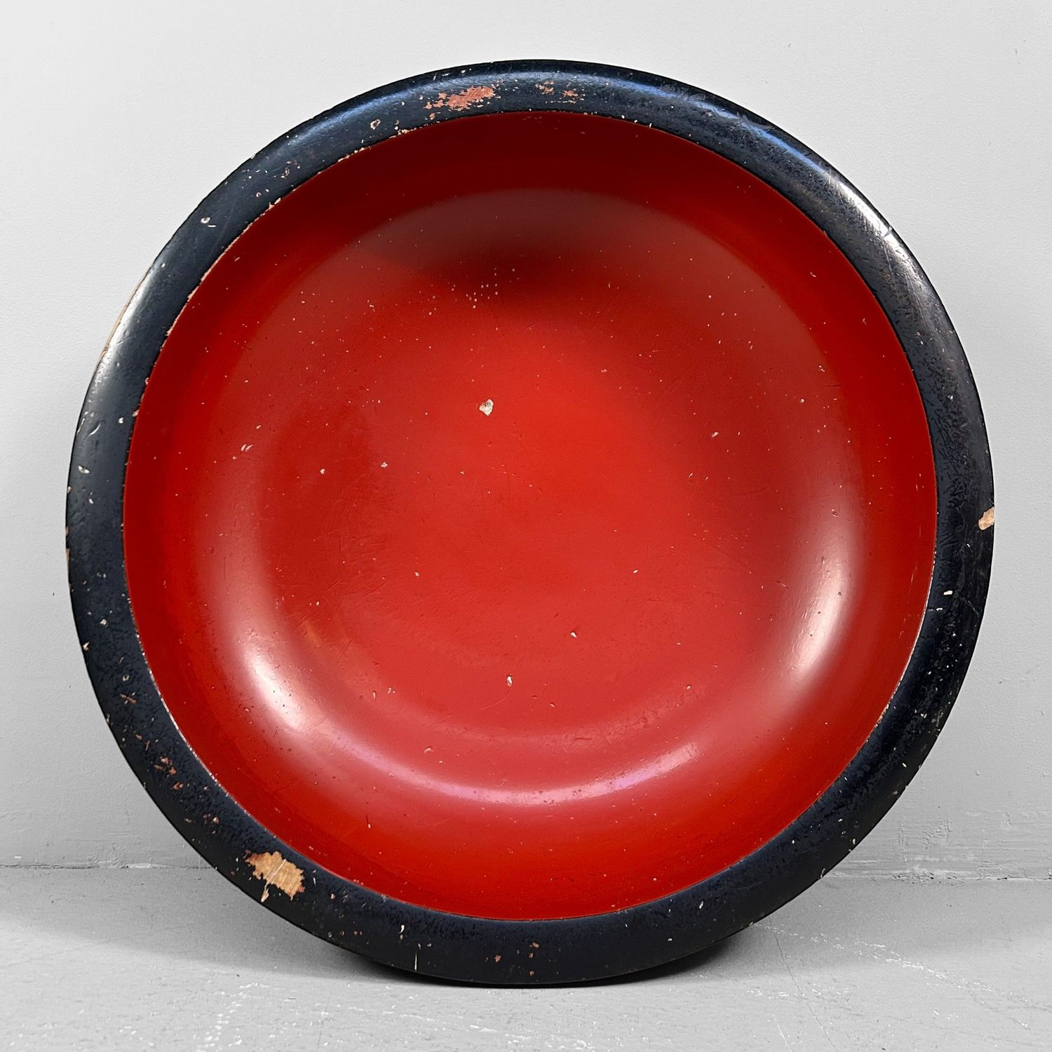 Large Wooden Dough Bowl, Urushi Lacquer, Taishō Period, Japan.