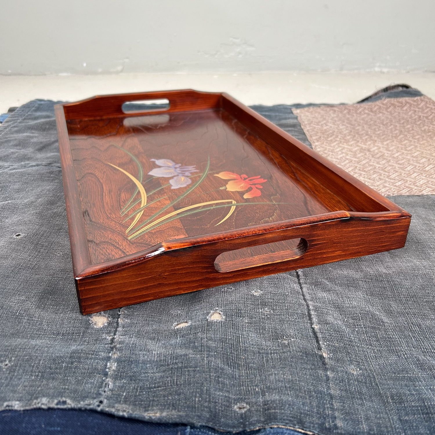 Vintage Japans Dienblad, 'Iris', jaren '70.