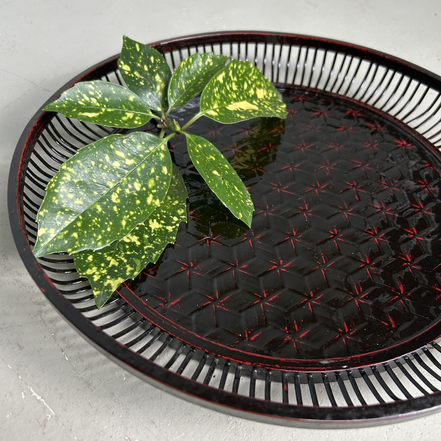 Decoratieve Rantai Obon Lakwerk, Bamboe Schaal, Shōwa Periode.