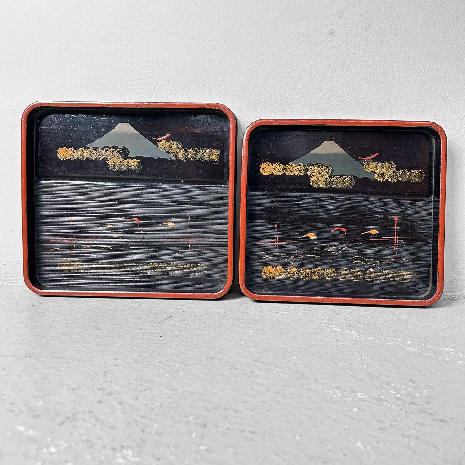 Set of Wooden Lacquer Trays, Mountain Landscape, Taishō Period.