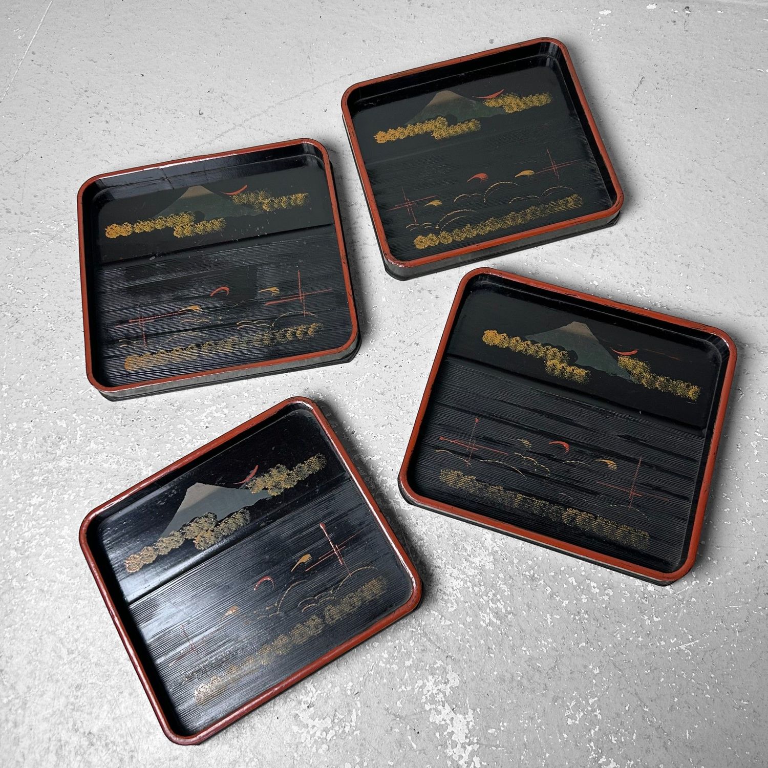 Set of Wooden Lacquer Trays, Mountain Landscape, Taishō Period.