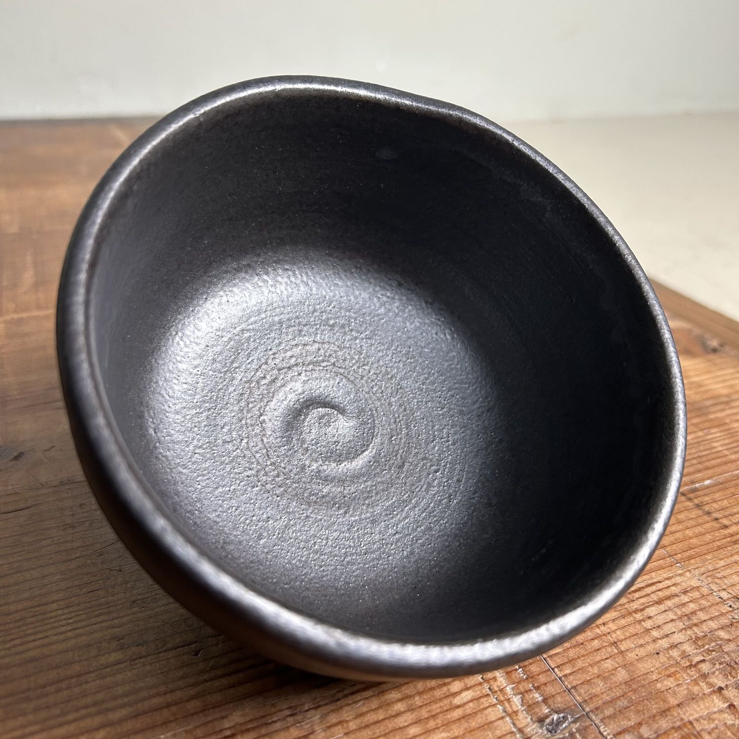 Handcrafted Organic Chawan Tea Bowl, 1960s, Japan. Handcrafted Organic Chawan Tea Bowl, 1960s, Japan.