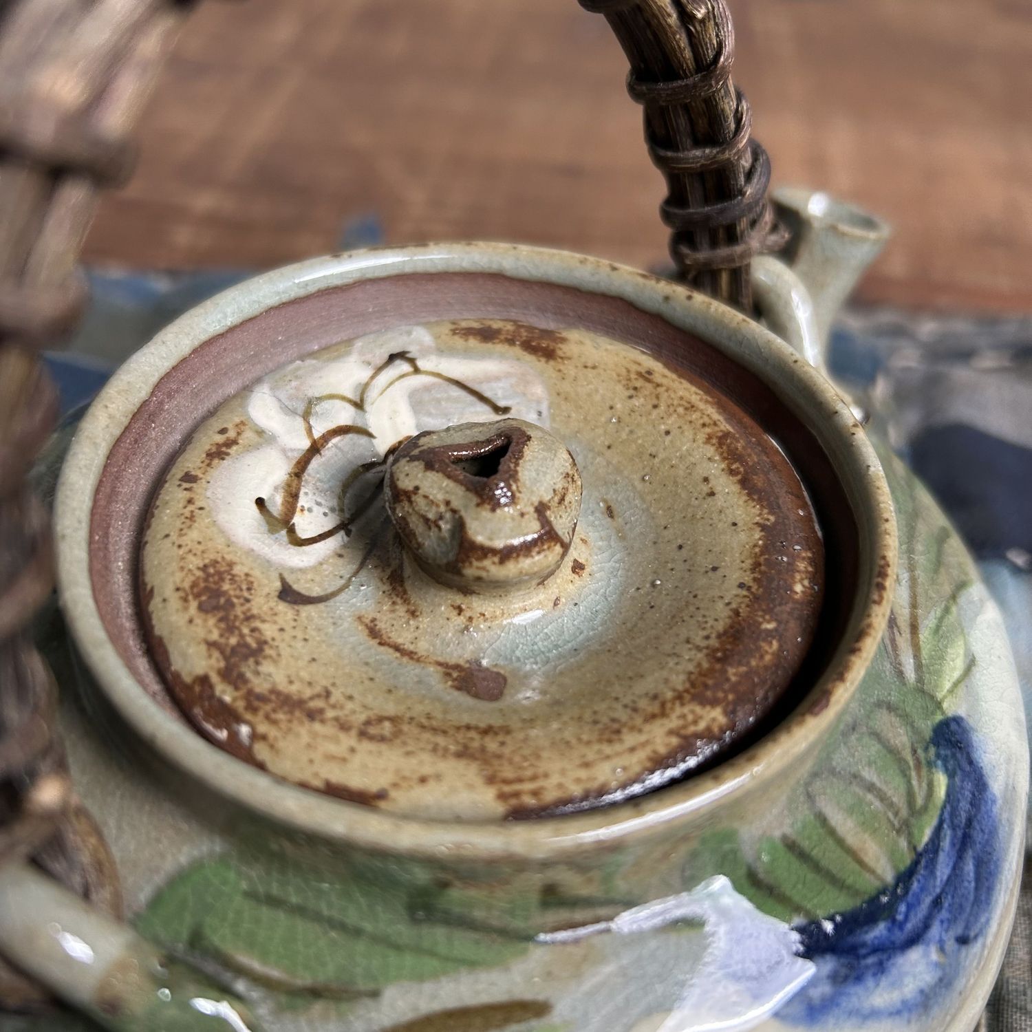 Beautiful Japanese Teapot, Oribe-yaki with Floral Design, 1950s.