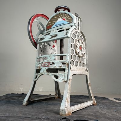 Vintage Decoratieve Kakigōri, Japanse IJsschraper, Jaren '50.