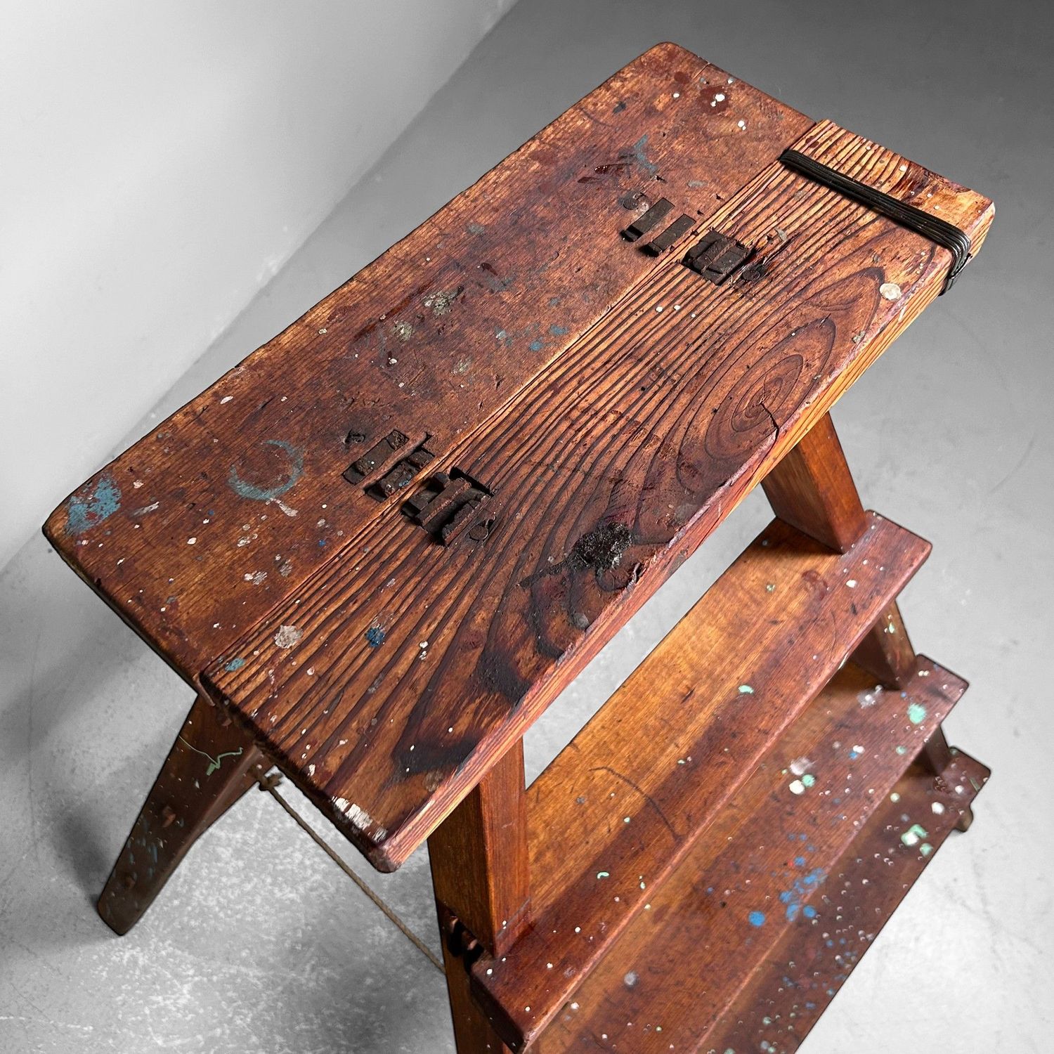 Decoratieve Minimalistische Houten Japanse Trapladder, jaren '50.