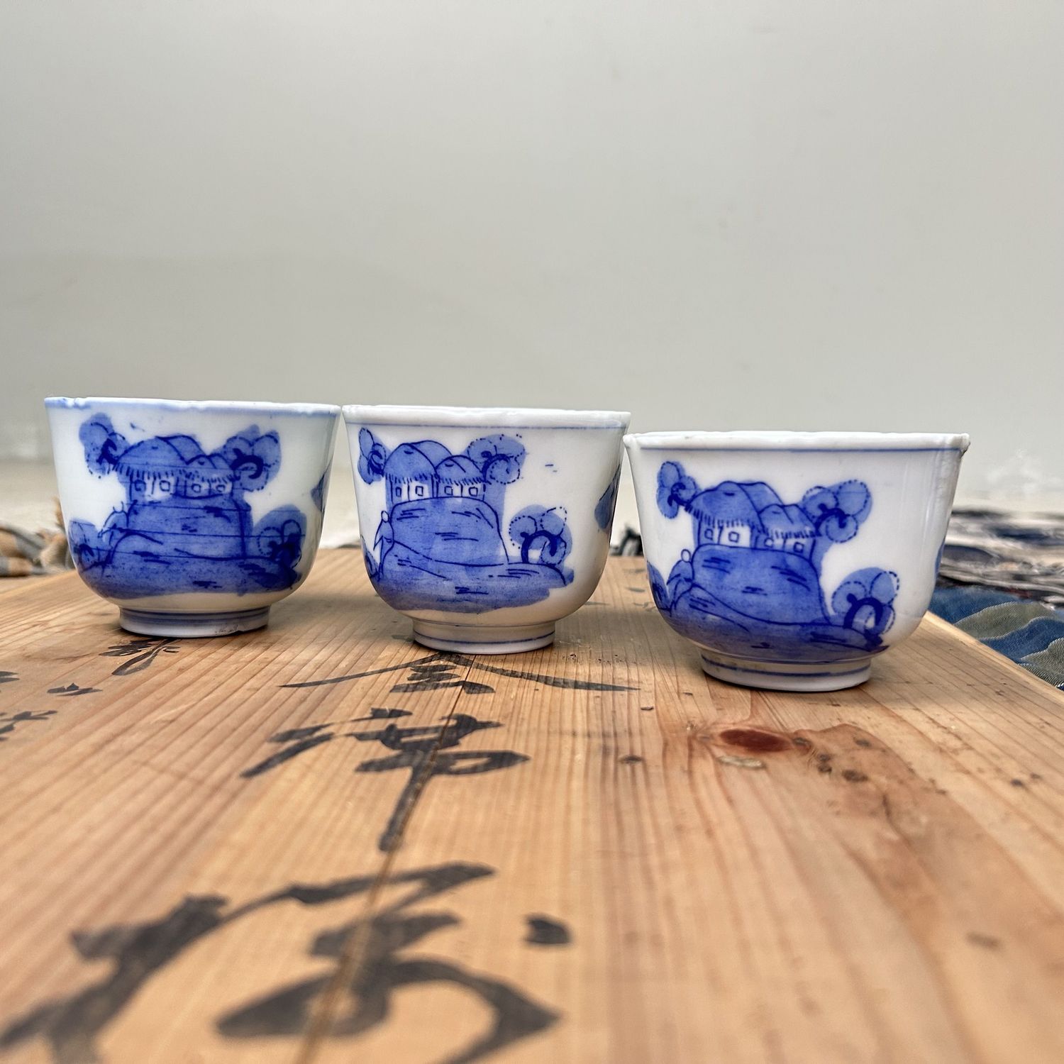 Antique Set of 18 Hand-Painted Edo Period Japanese Yunomi Teacups.