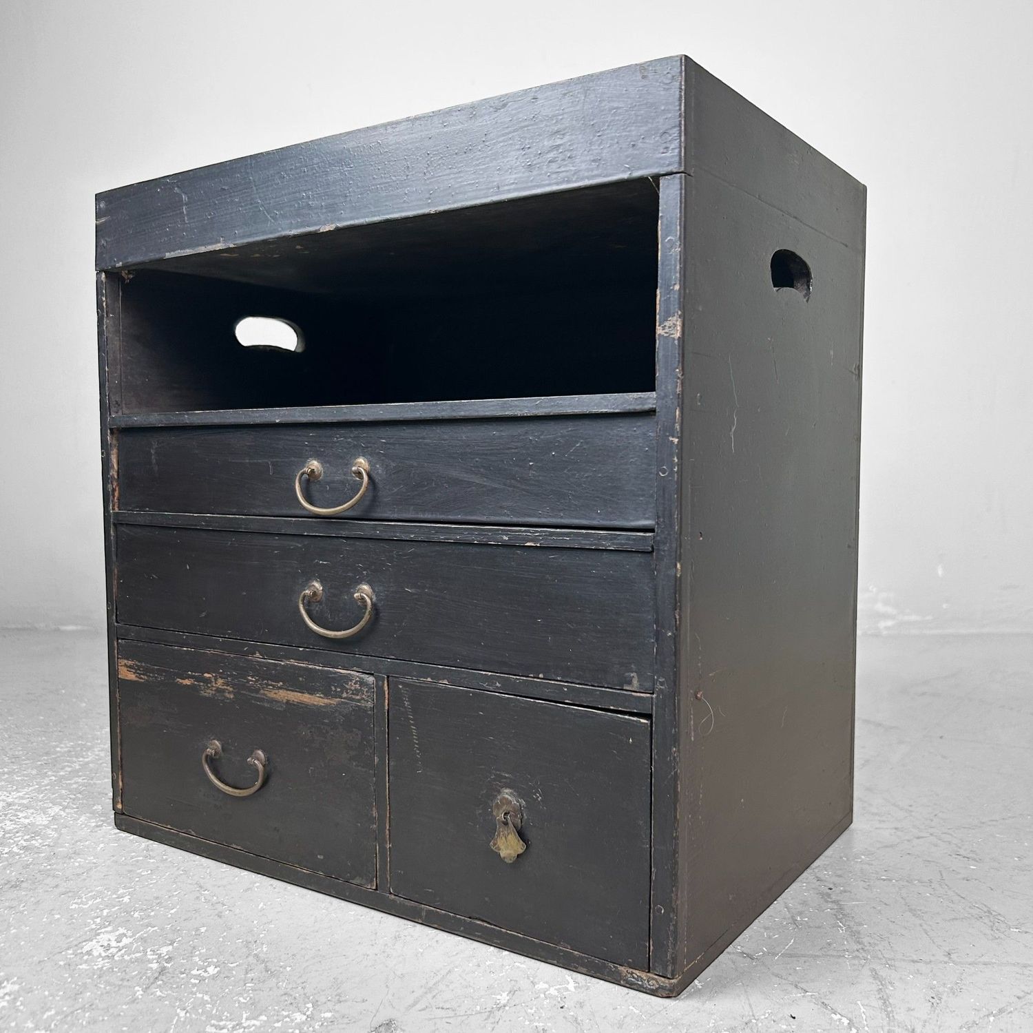 Traditionele Japanse Tansu, Klein Opbergmeubel, Meiji Periode.