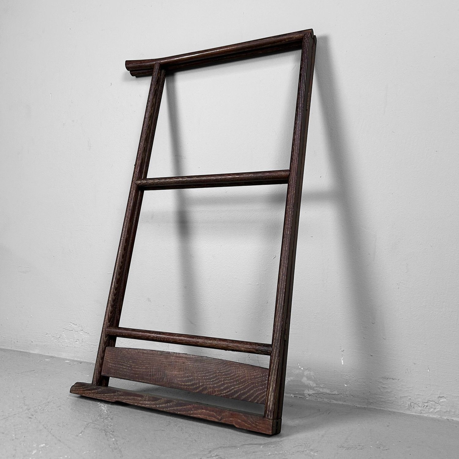 Small Foldable Wooden Ikō, Decorative Hanger, 1970s.