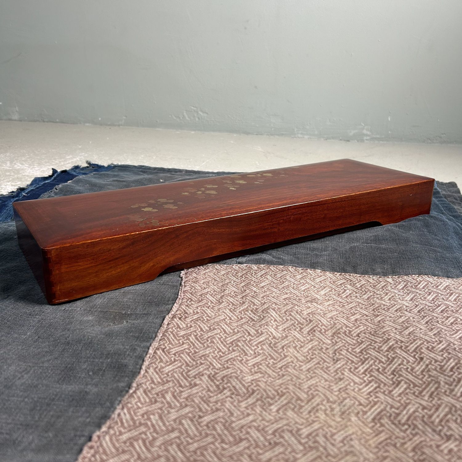 Stijlvolle Houten Schrijfdoos uit de Shōwa Periode – Prachtig en Functioneel.