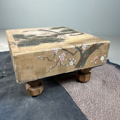 Decoratief Japans Shogi Spelbord, Plantenstaander, Shōwa Periode.