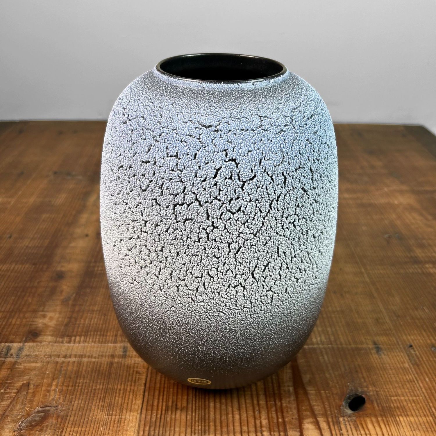 Elegant Japanese Shigaraki Ware Ikebana Flower Vase, 1970s, Japan.